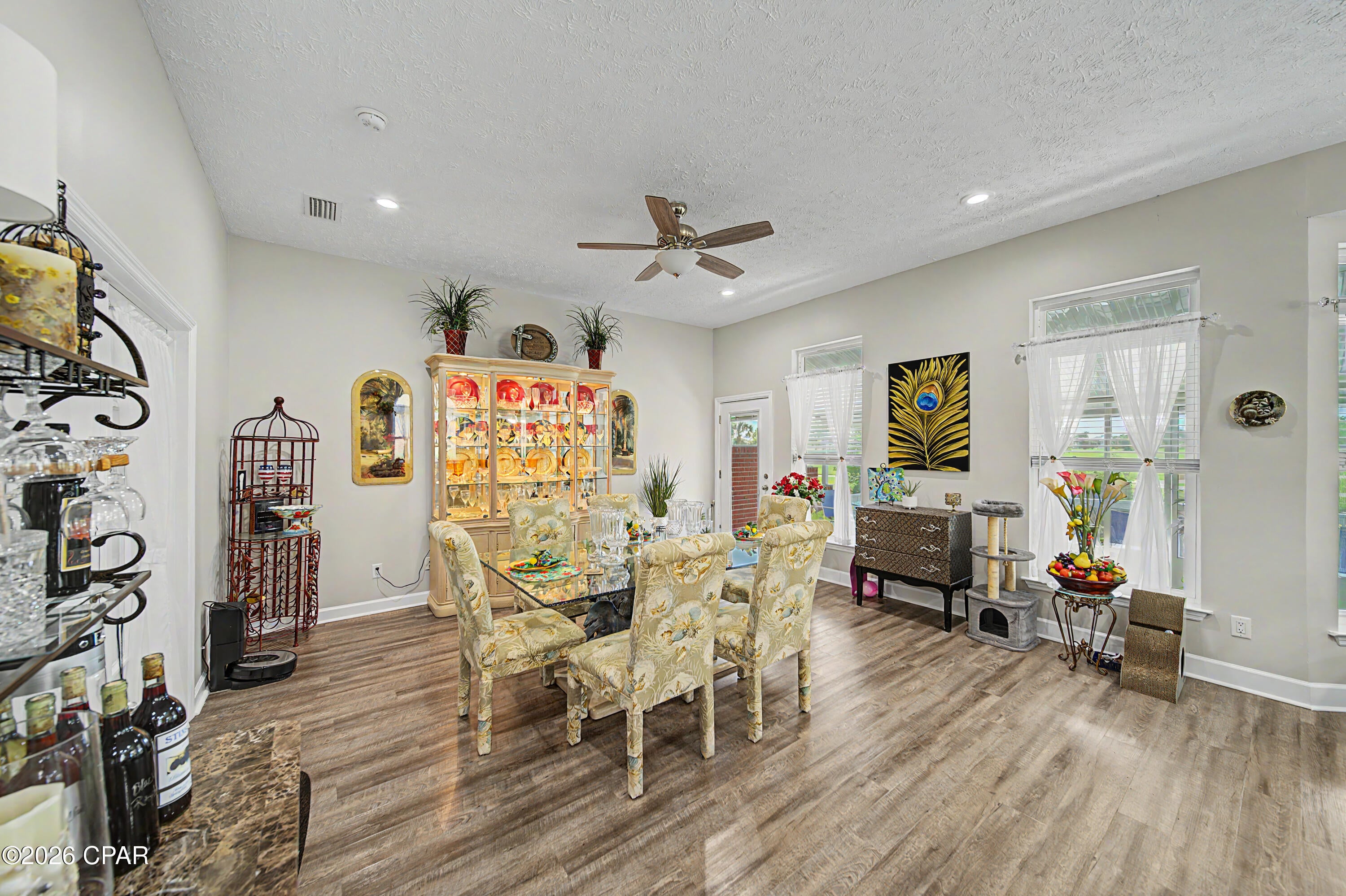 Country Club Harbour Estates - Residential