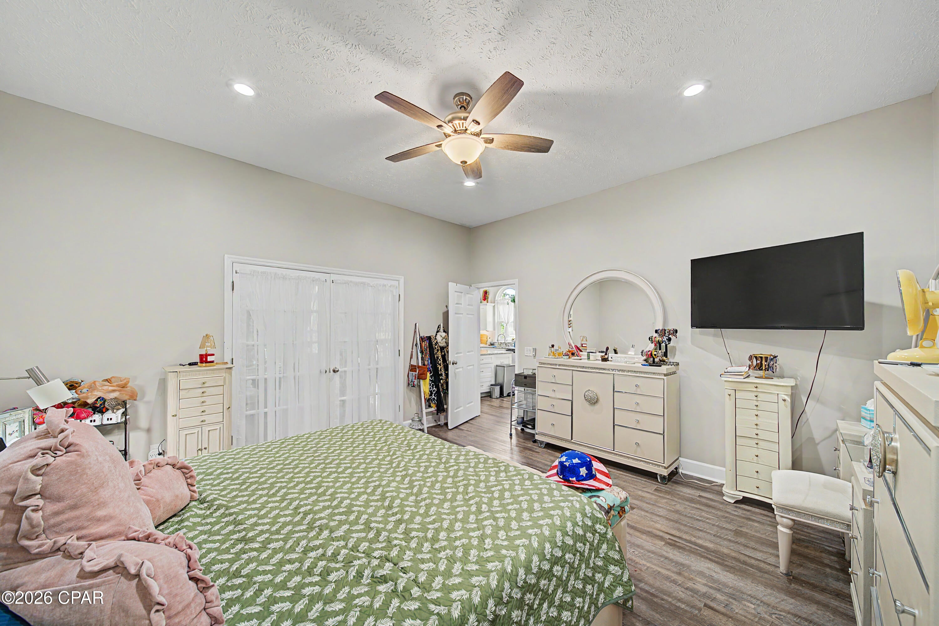 Country Club Harbour Estates - Residential