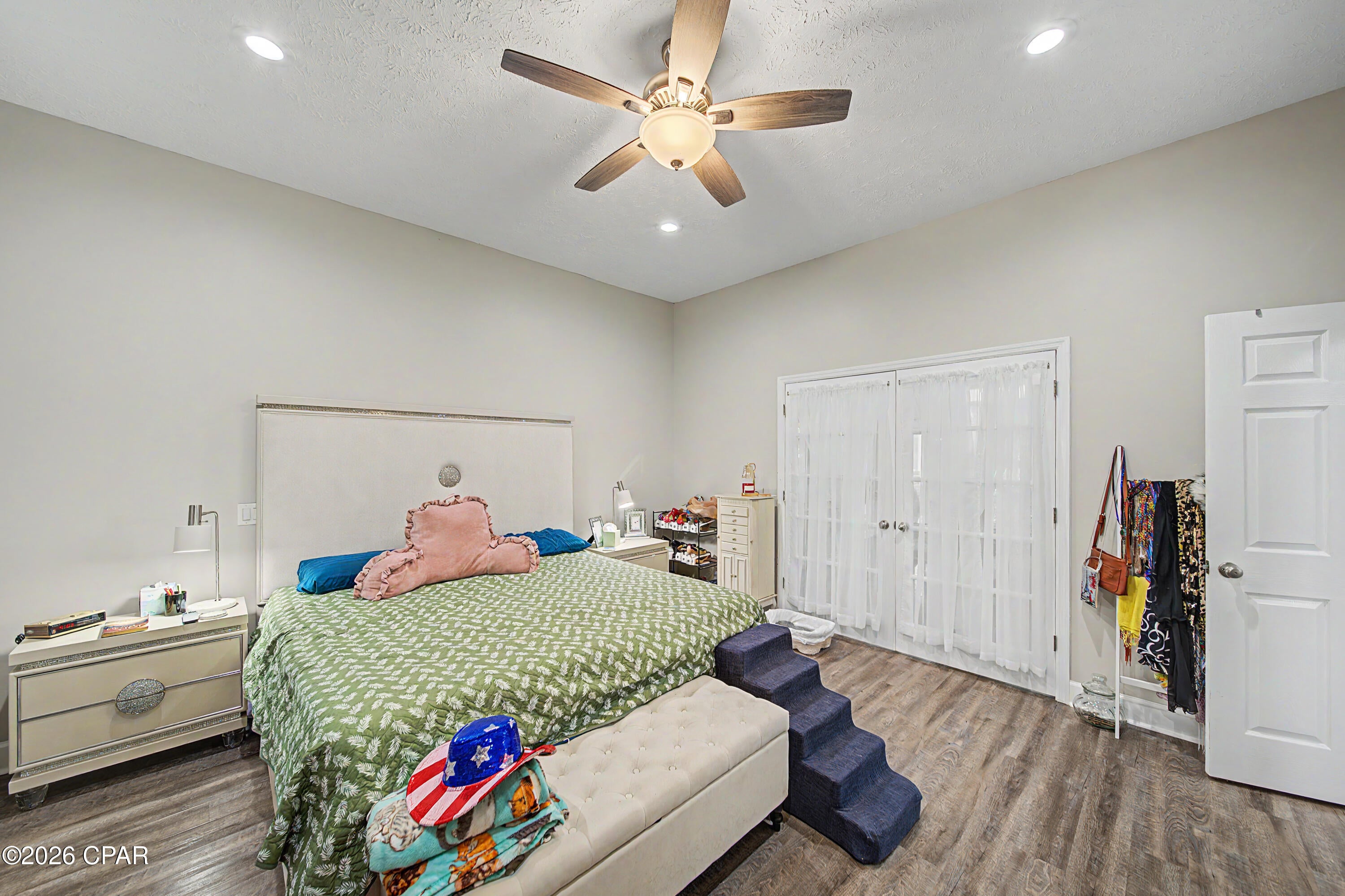 Country Club Harbour Estates - Residential