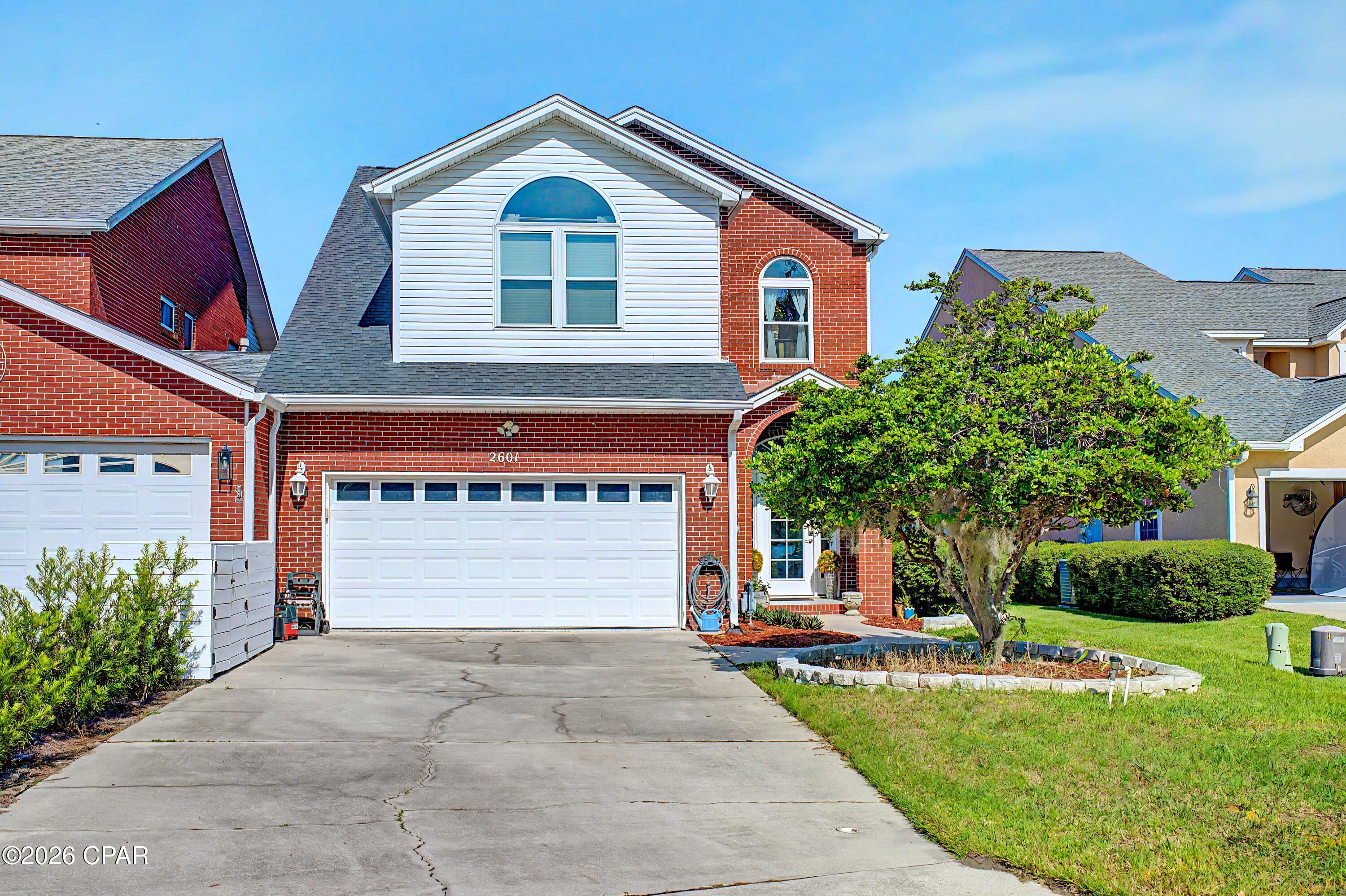 Country Club Harbour Estates - Residential