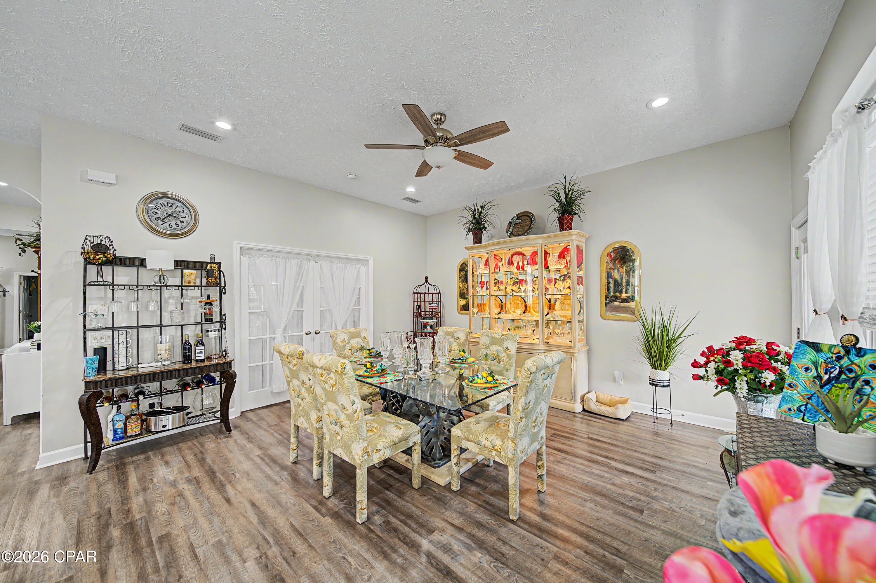 Country Club Harbour Estates - Residential