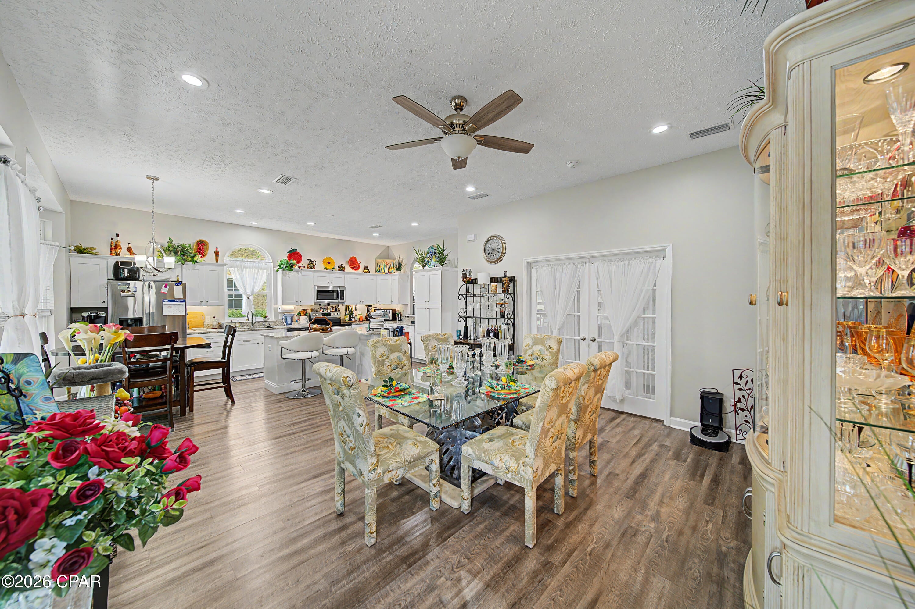 Country Club Harbour Estates - Residential