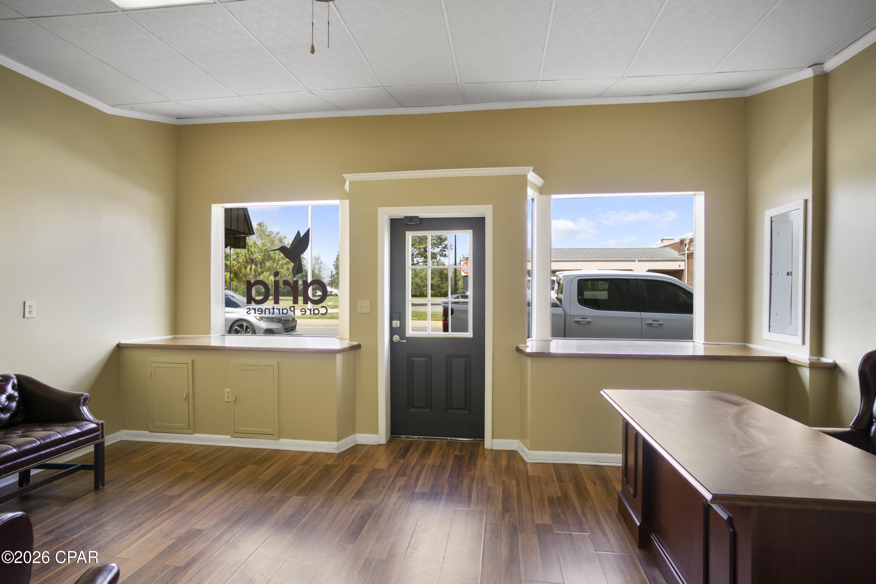 Yons Plat - Commercial Sale
