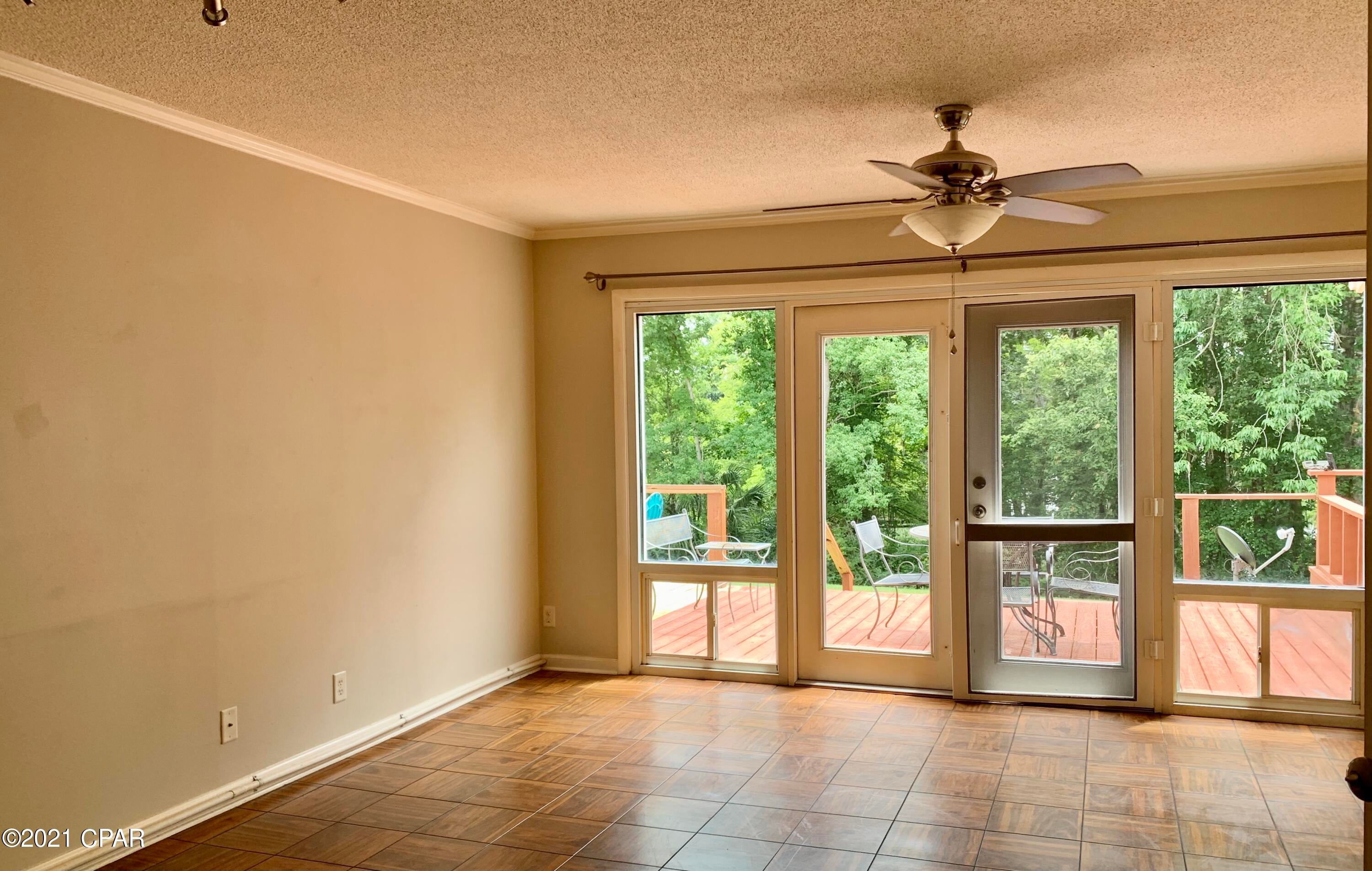 Mill Pond Springs - Residential