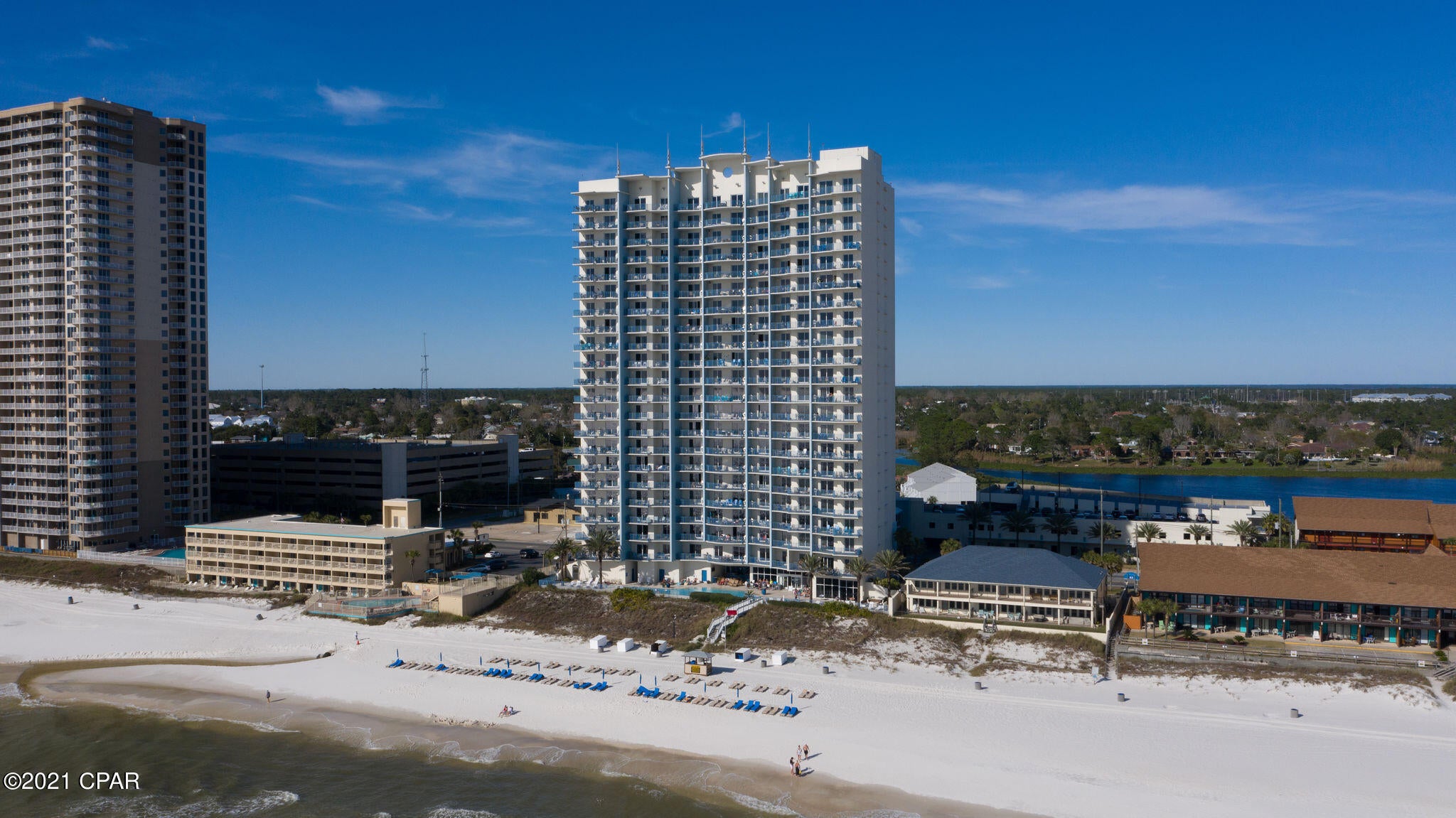 Sterling Breeze - Residential