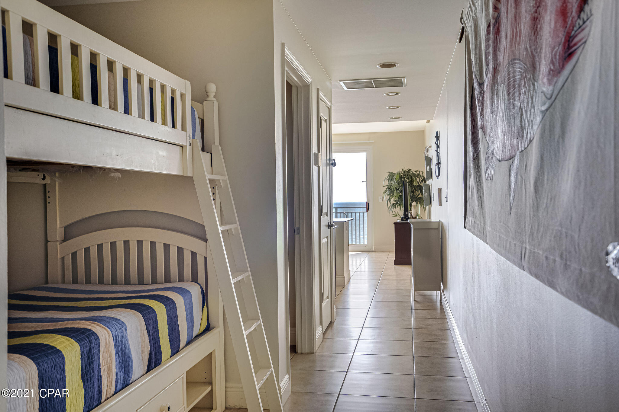 Sterling Breeze - Residential