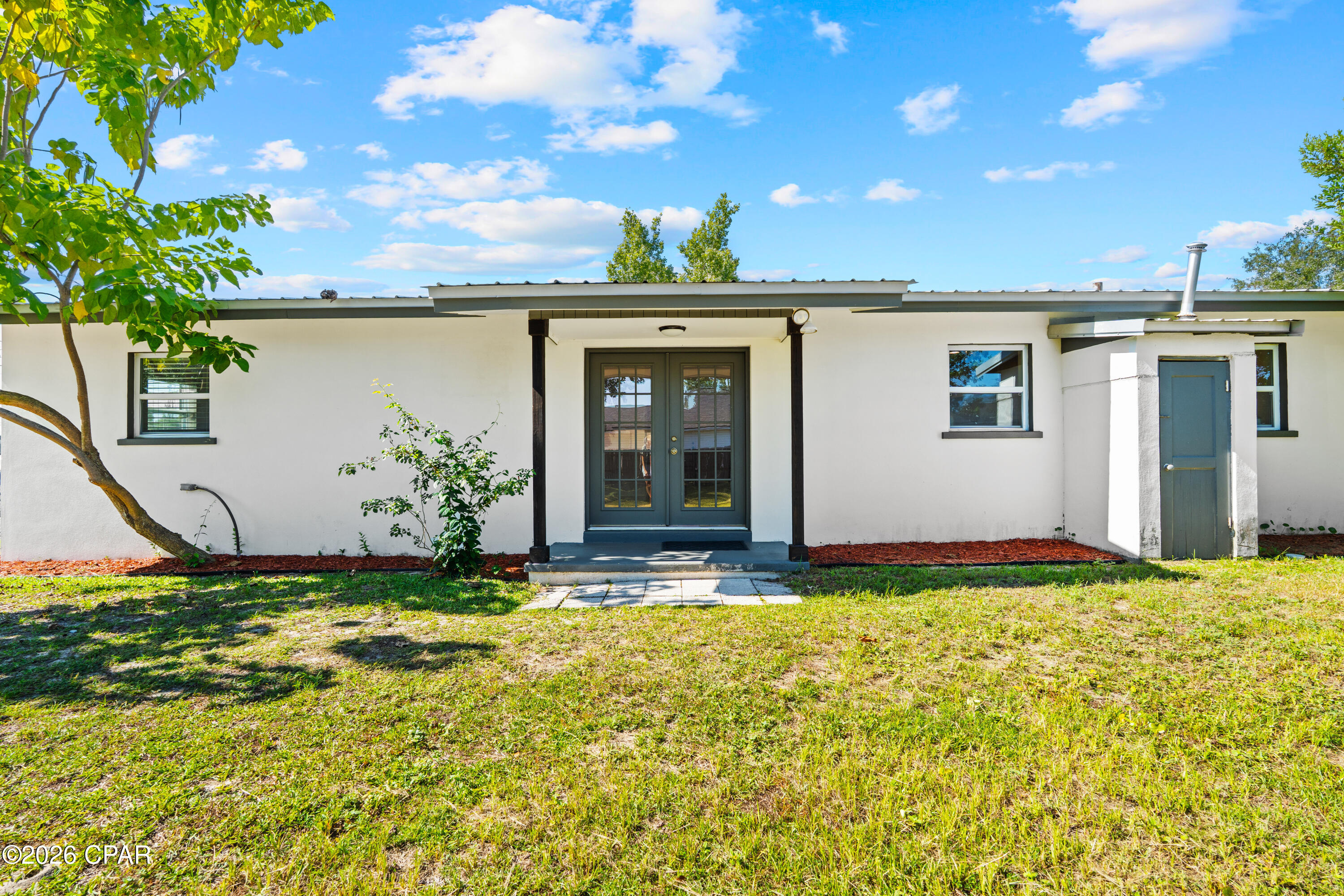 Sheffields 2nd - Residential Lease