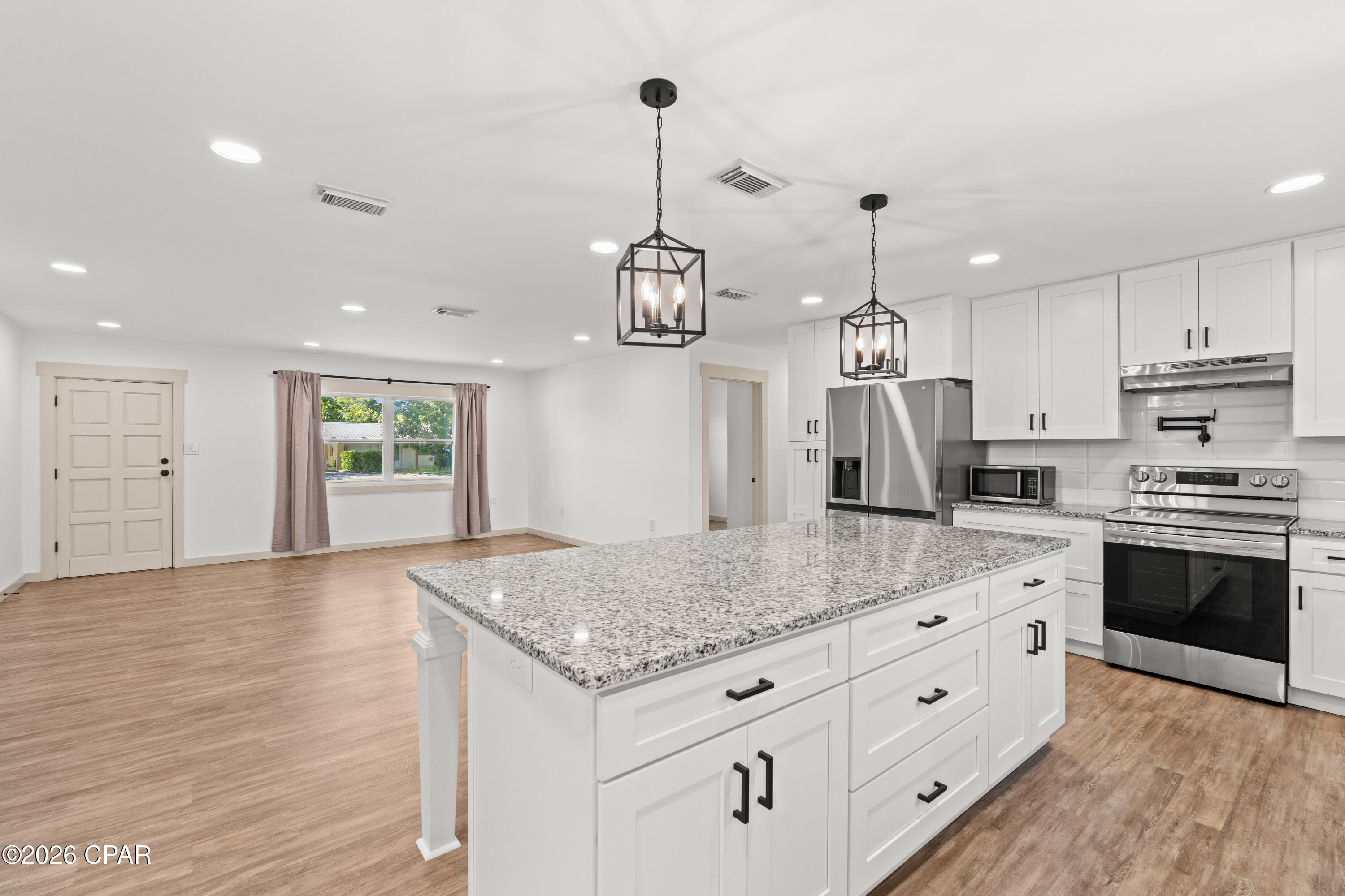 Sheffields 2nd - Residential Lease