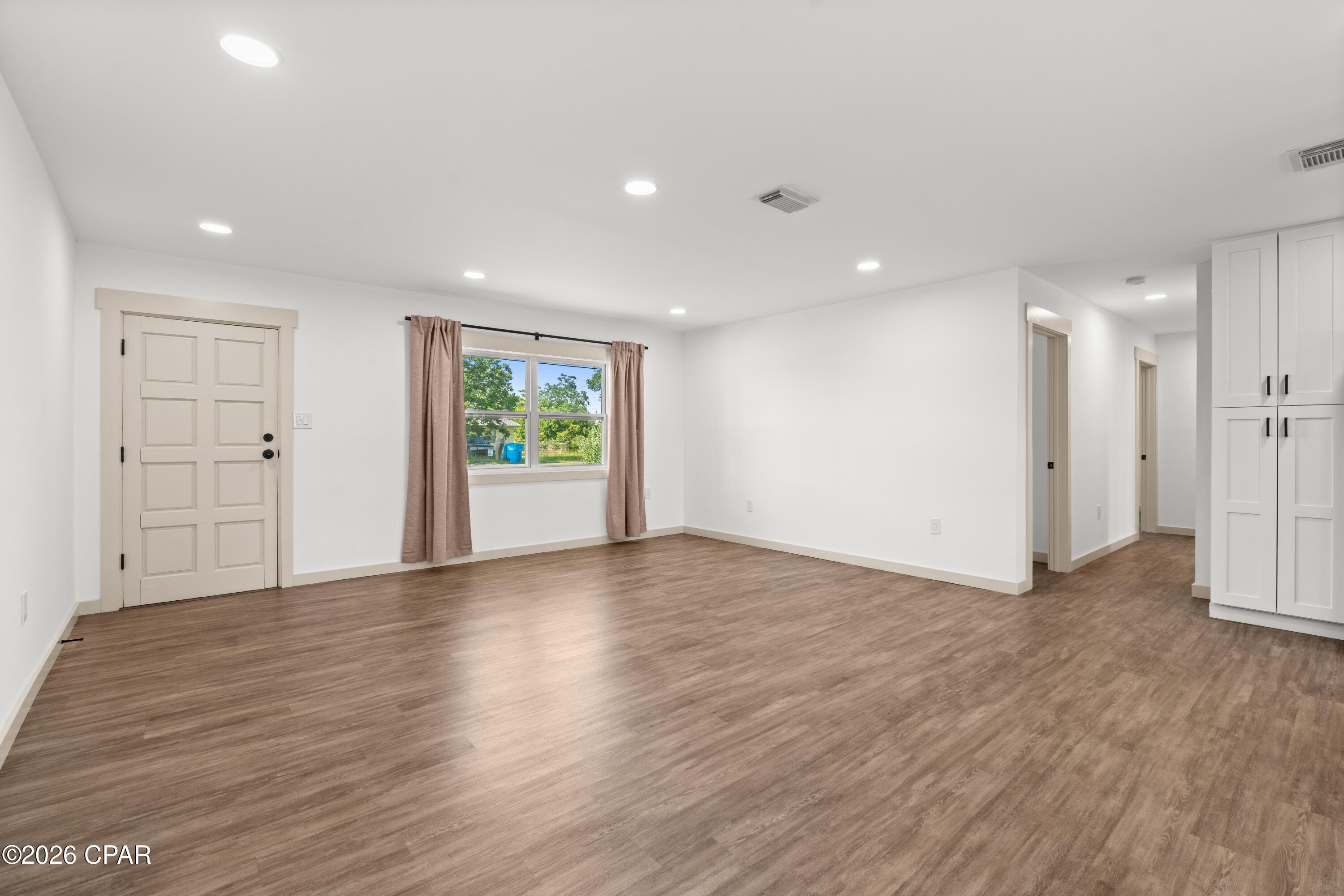 Sheffields 2nd - Residential Lease