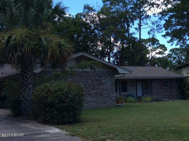 Bay Park Manor - Residential