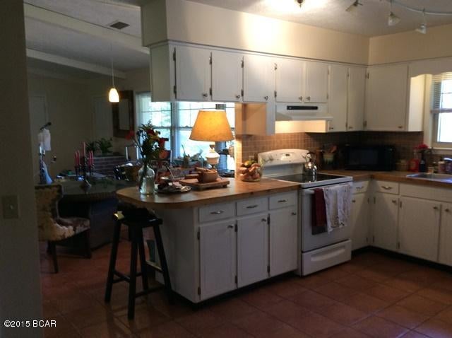 Bay Park Manor - Residential