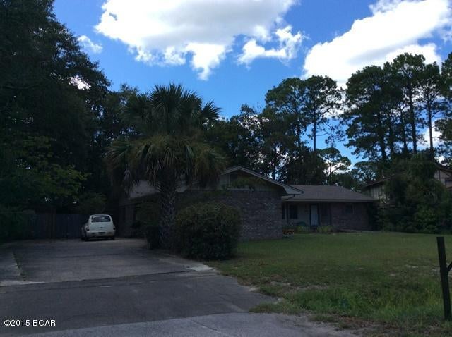 Bay Park Manor - Residential