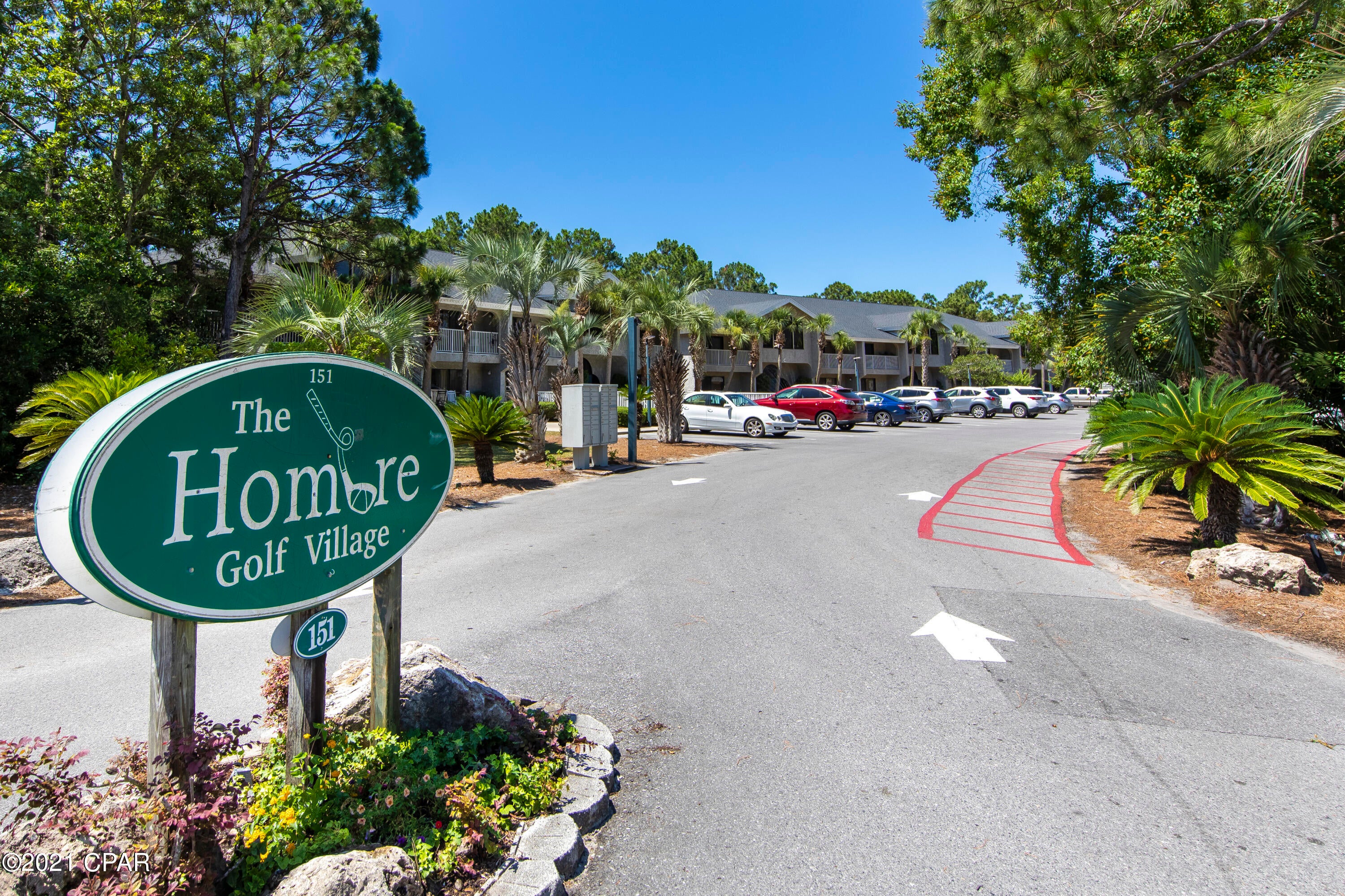 Hombre Golf Village - Residential