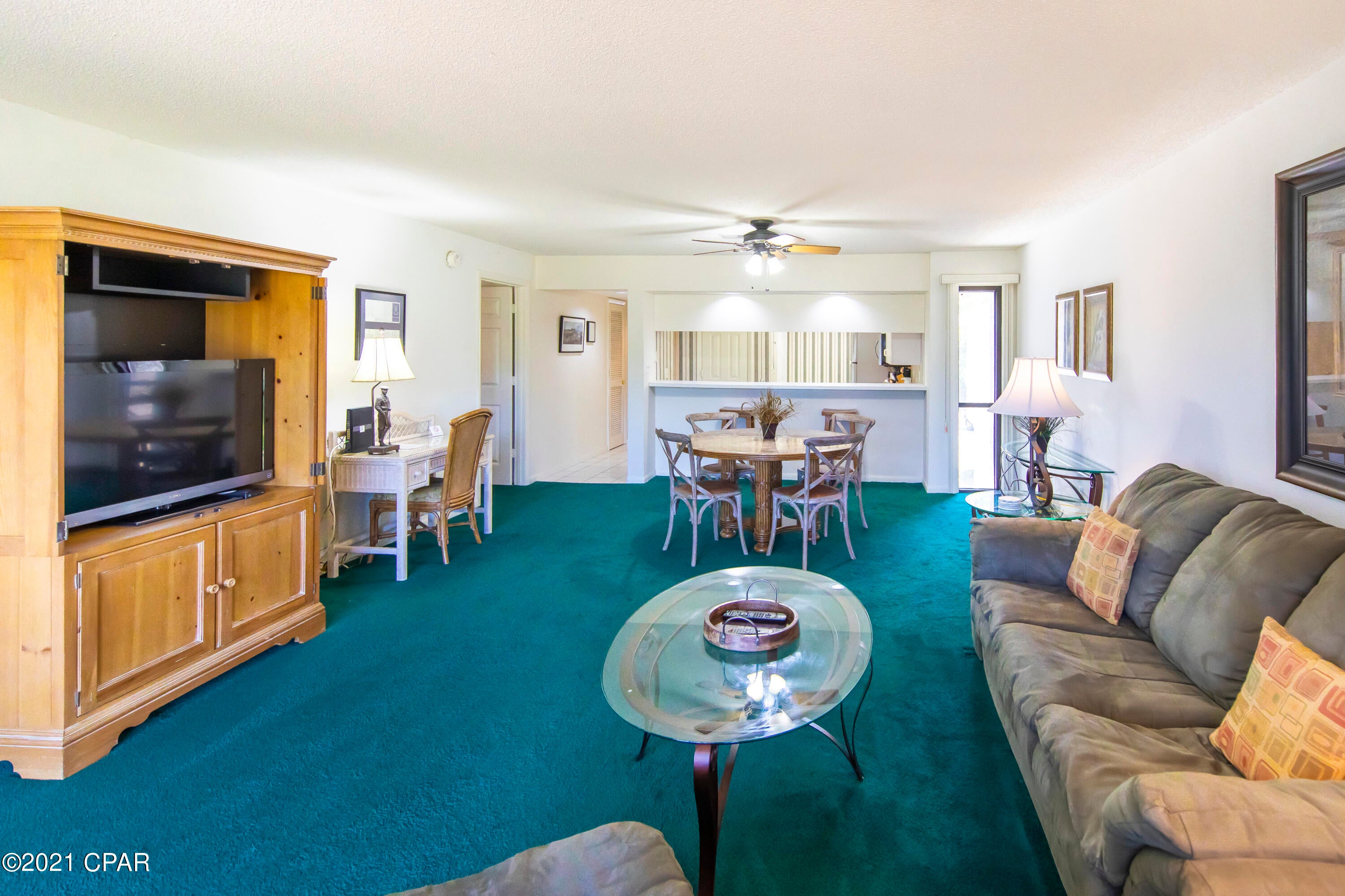 Hombre Golf Village - Residential