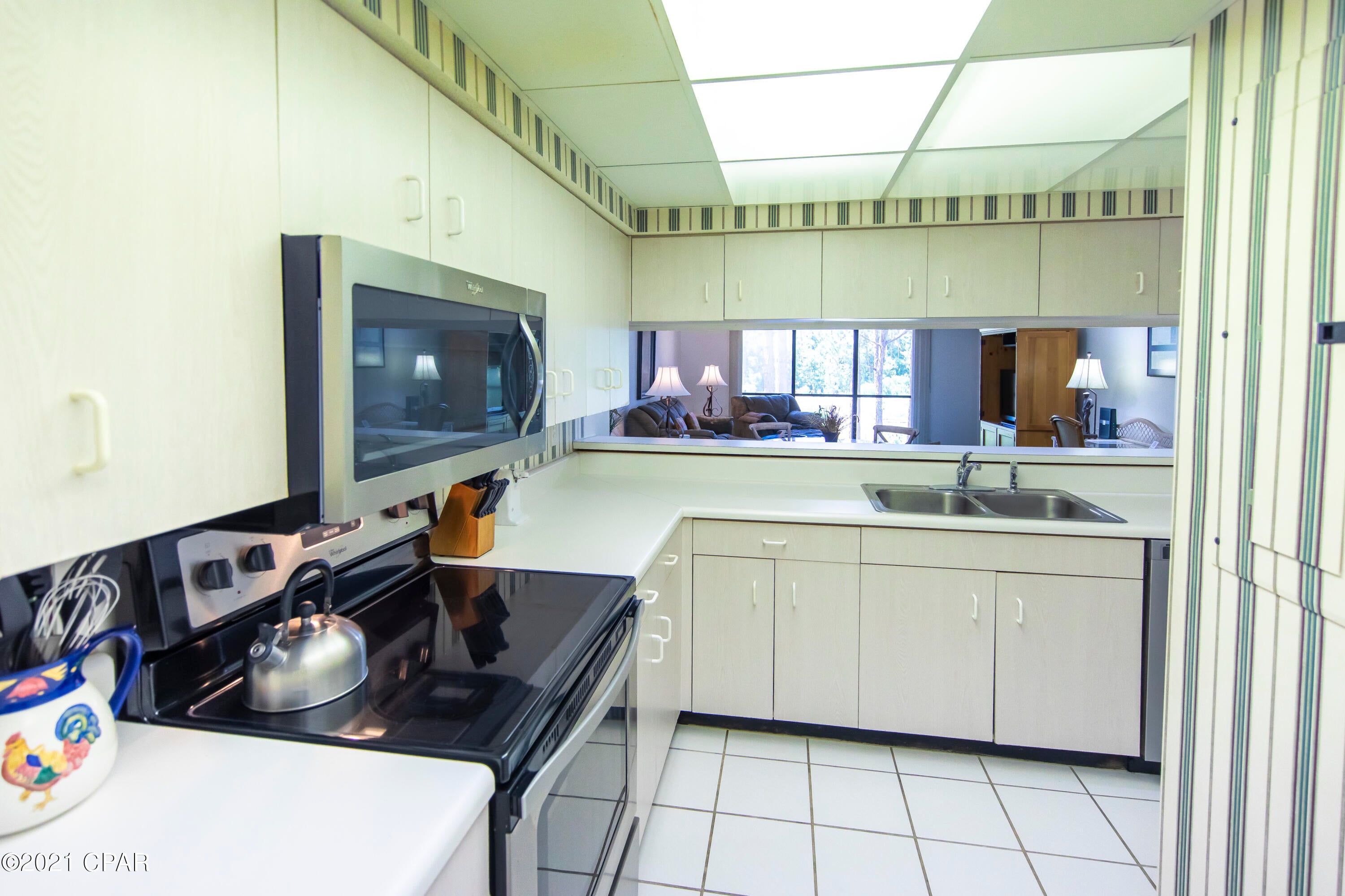 Hombre Golf Village - Residential