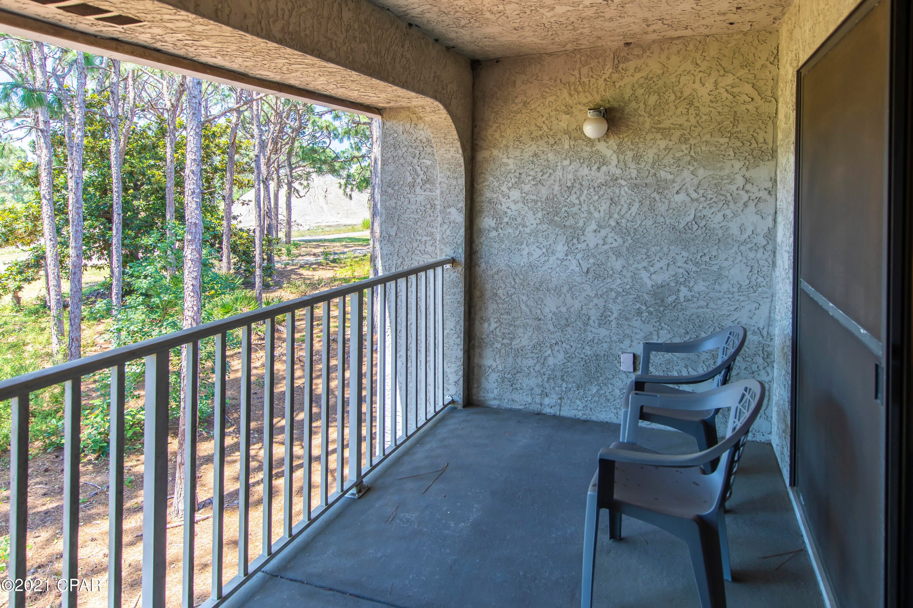 Hombre Golf Village - Residential
