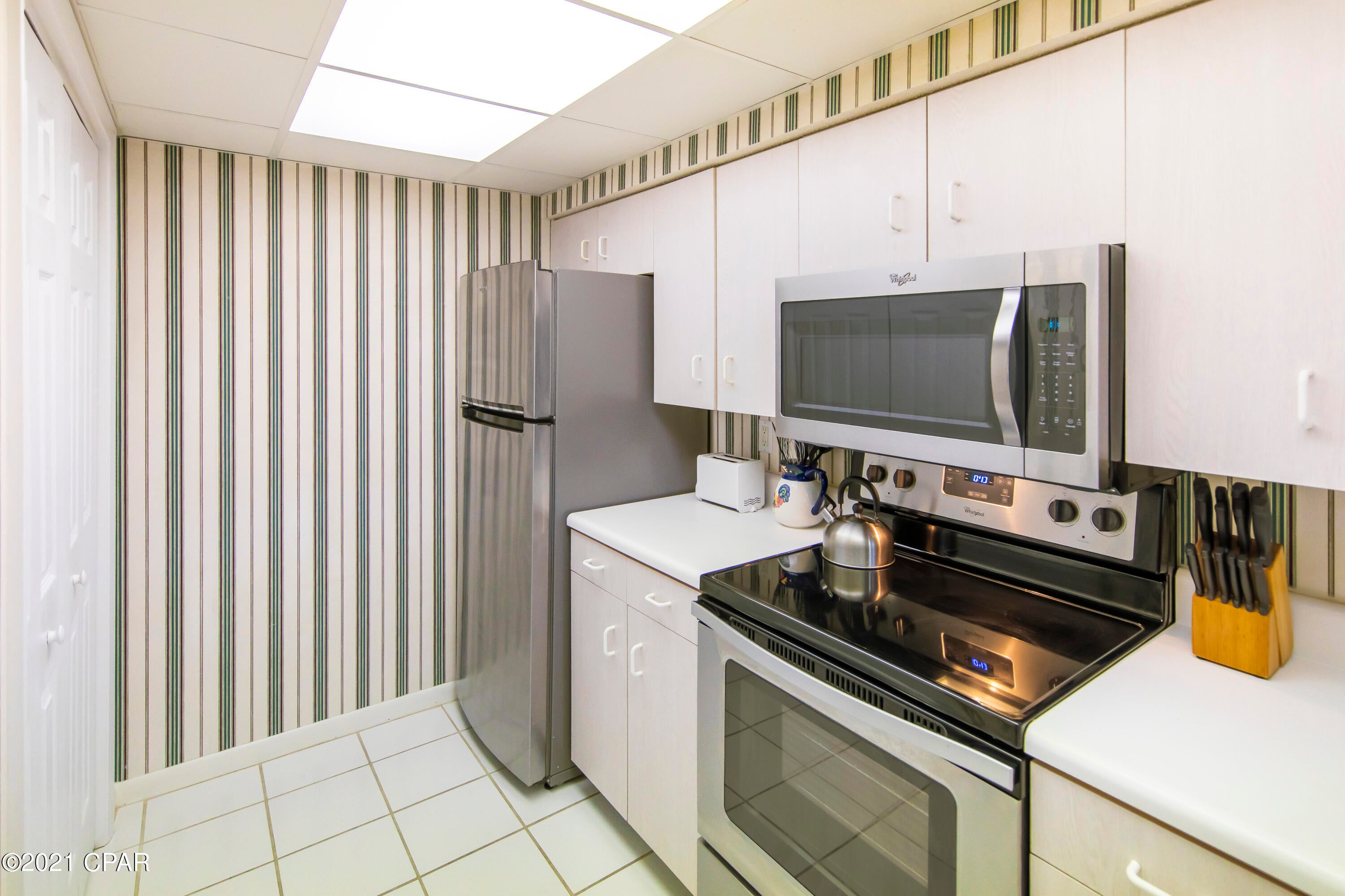 Hombre Golf Village - Residential