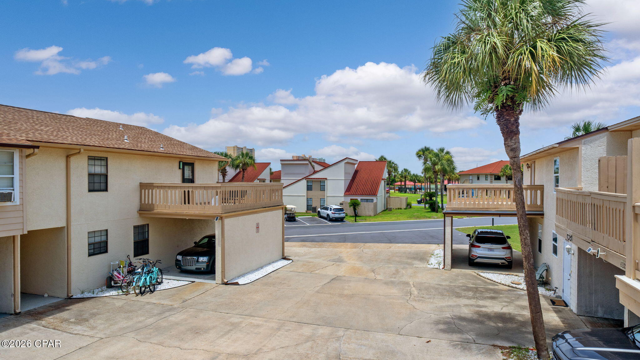 Horizon South Townhouses - Residential