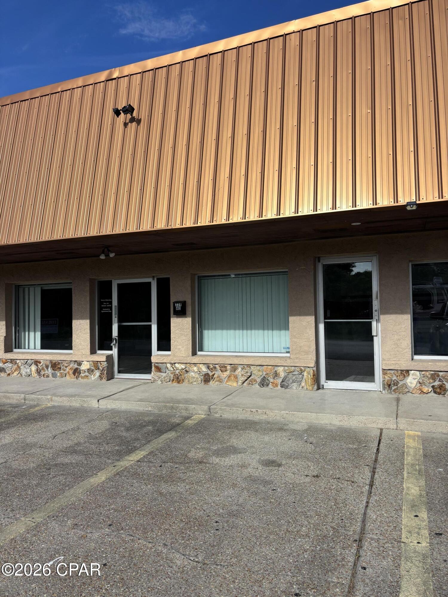 W L Wilson - Commercial Lease