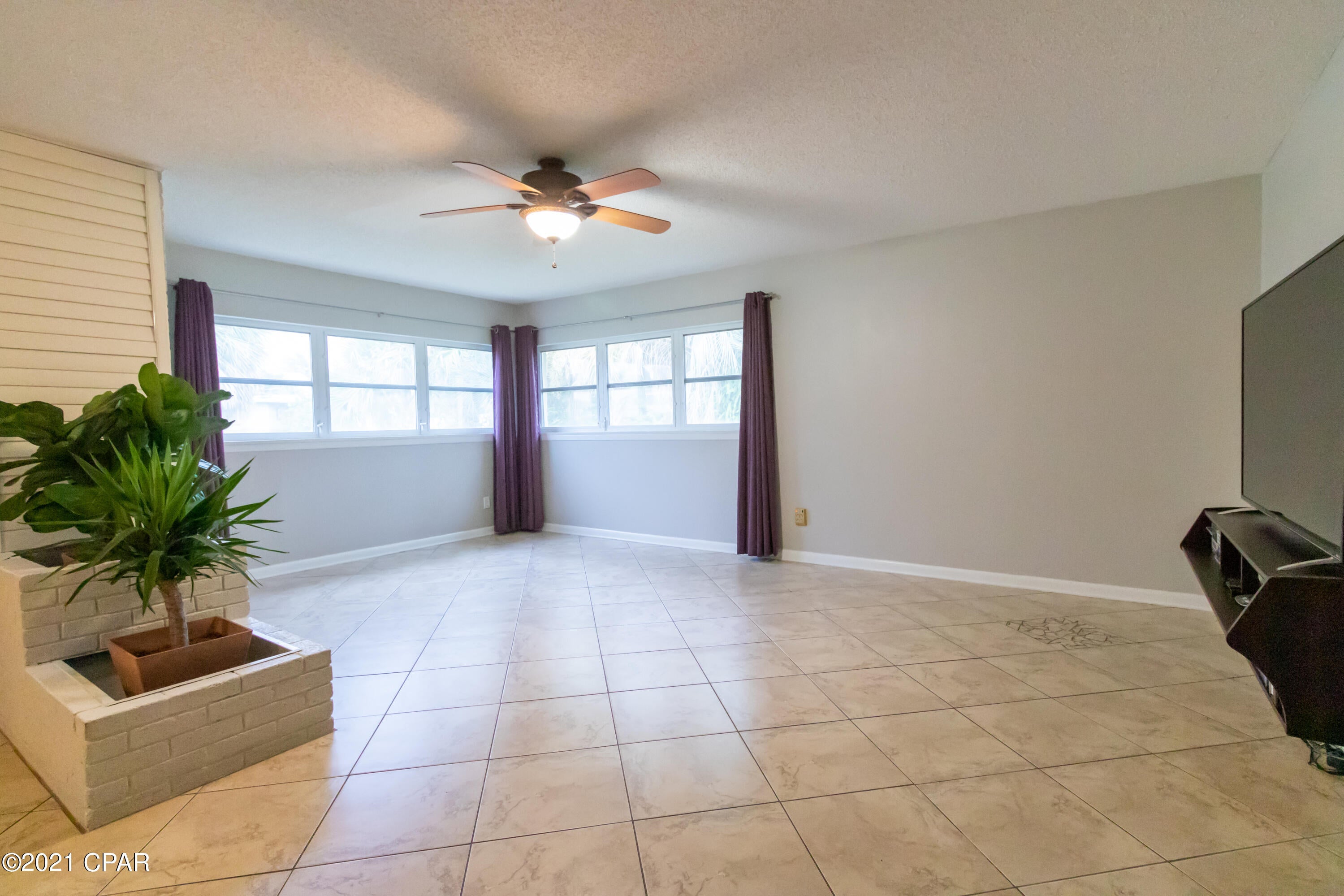 Caroline Add Unit 2 - Residential