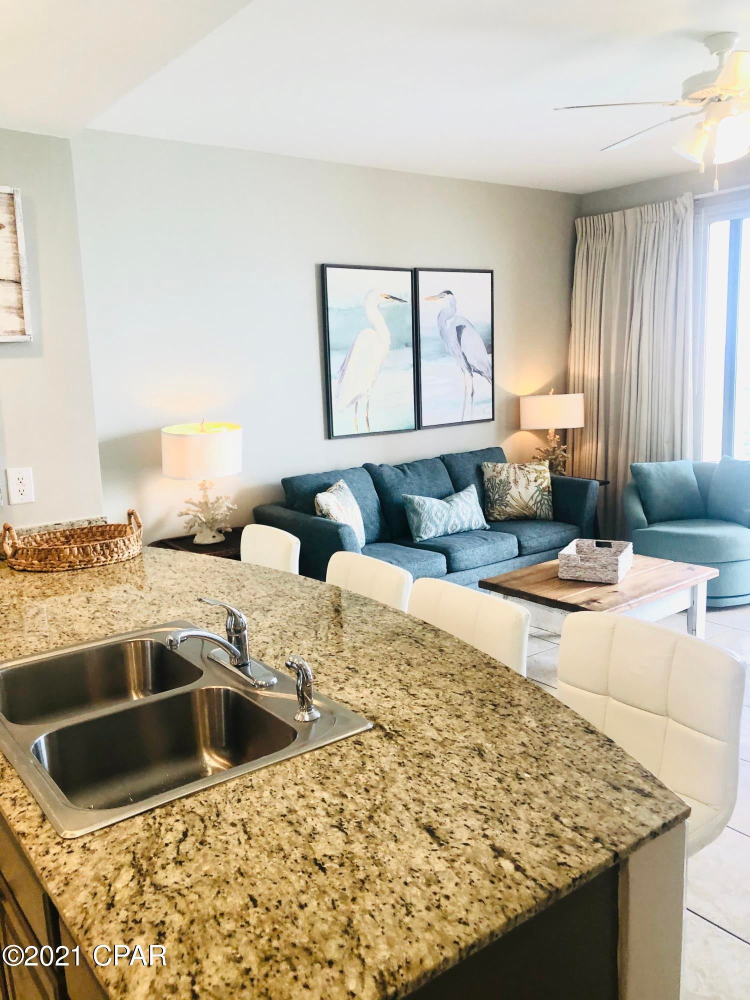 Splash Condo - Residential