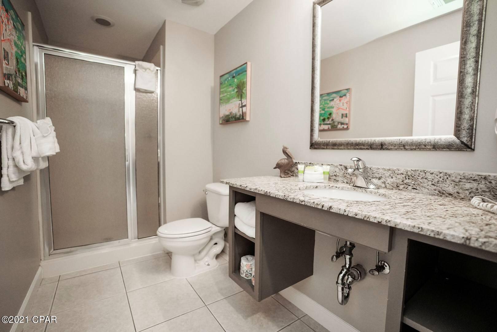 Splash Condo - Residential