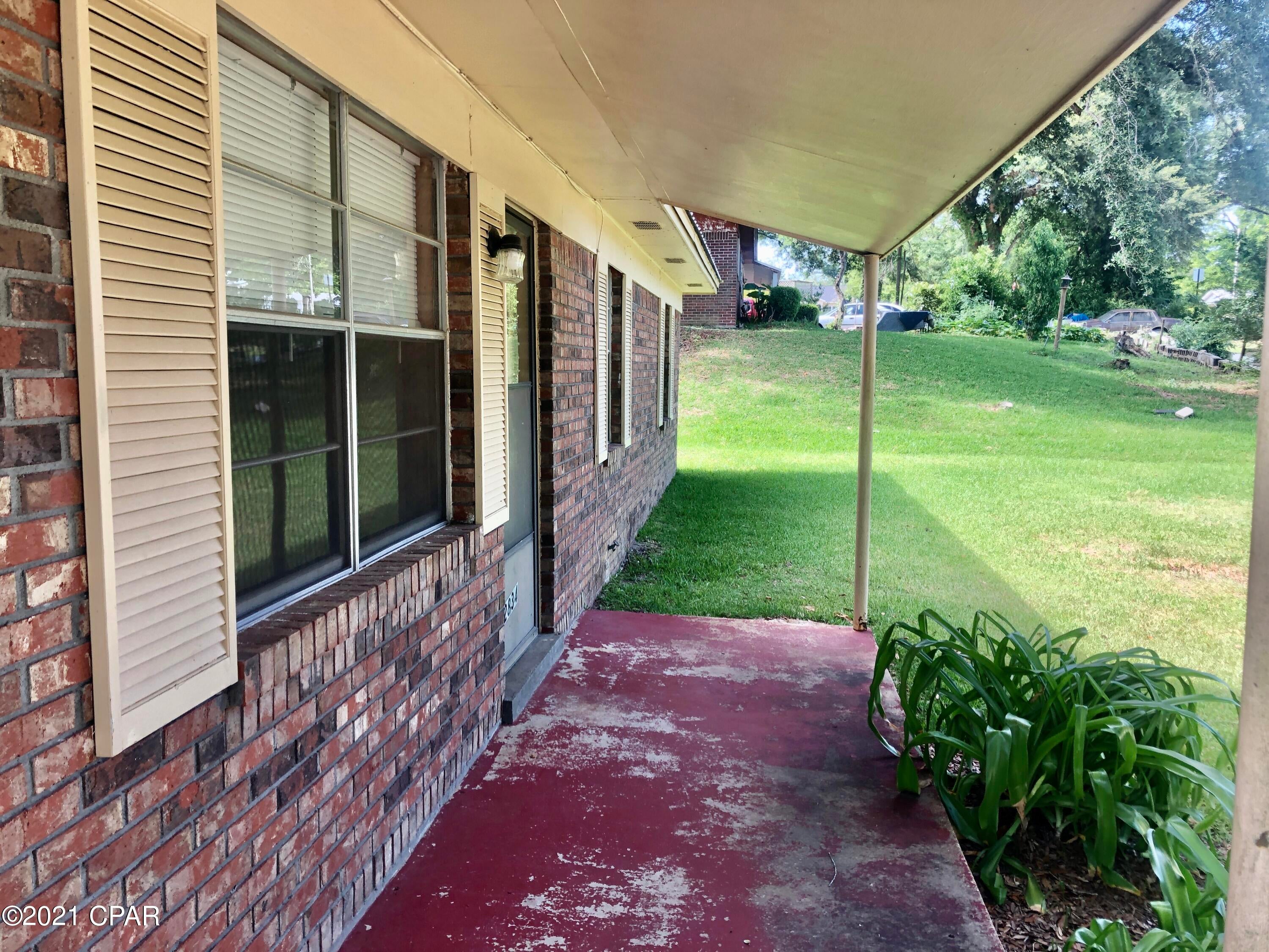 Miltonia & South Marianna - Residential