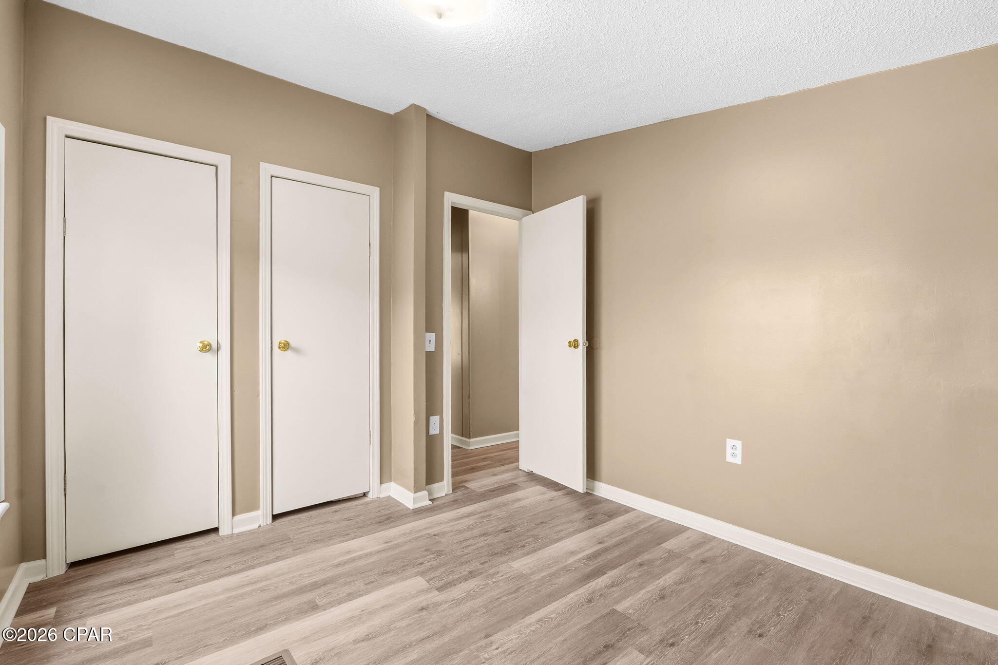 Sweetwater Village S Ph I - Residential