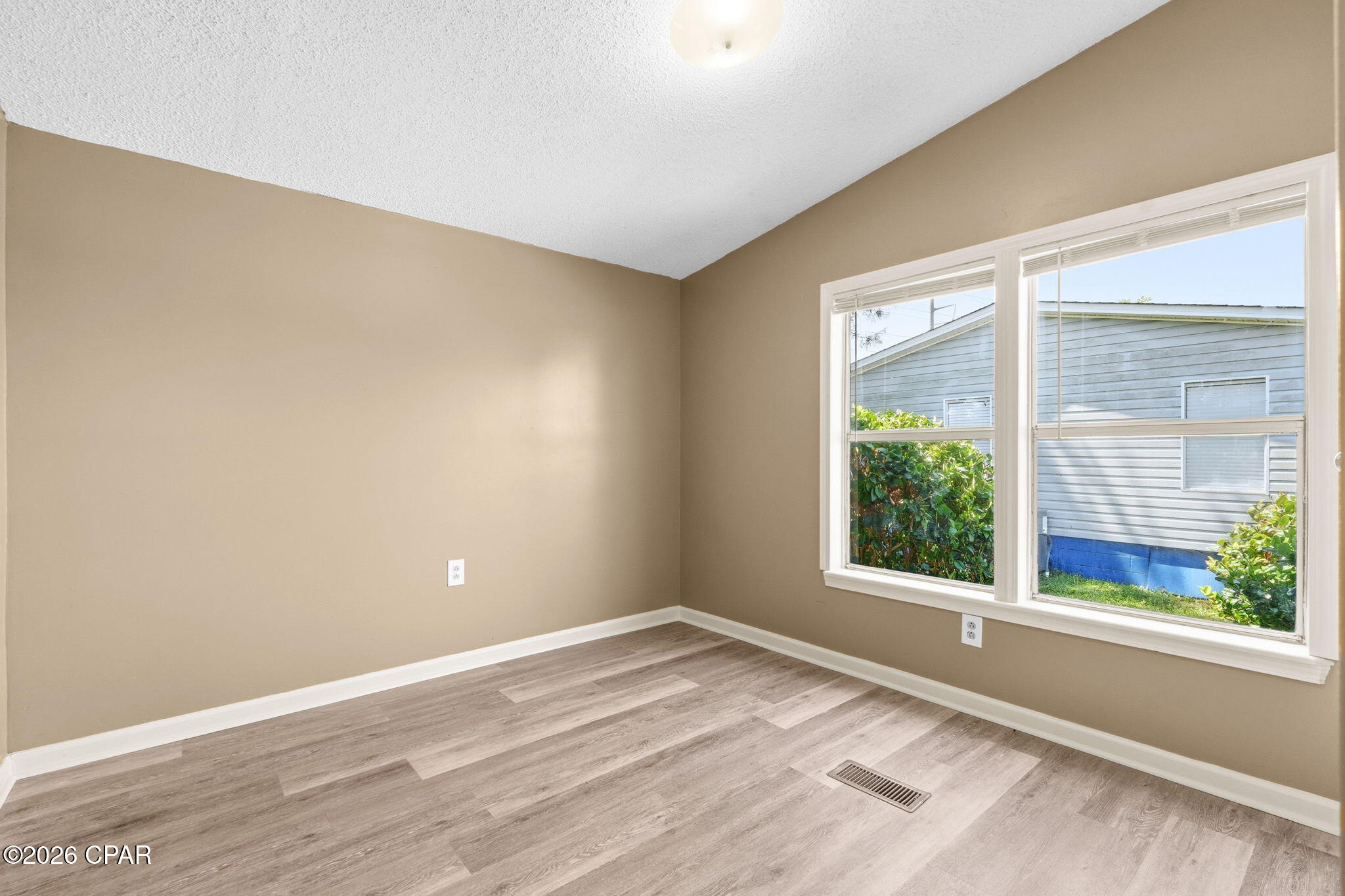 Sweetwater Village S Ph I - Residential