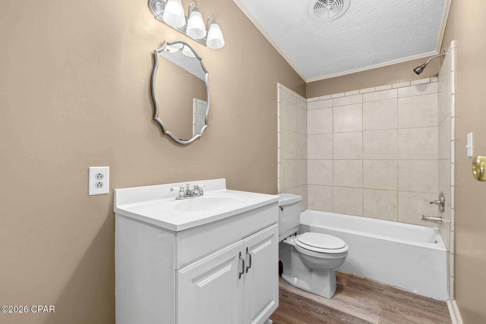 Sweetwater Village S Ph I - Residential