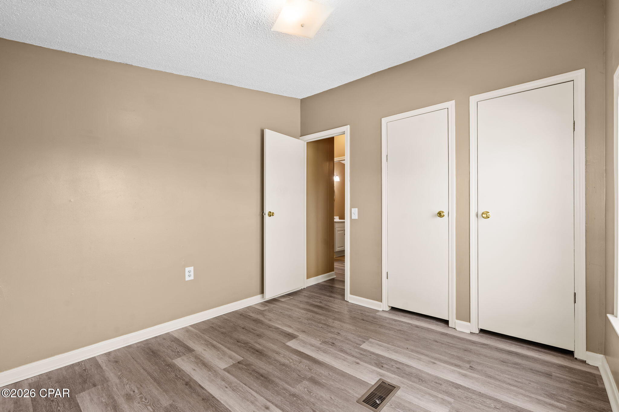 Sweetwater Village S Ph I - Residential