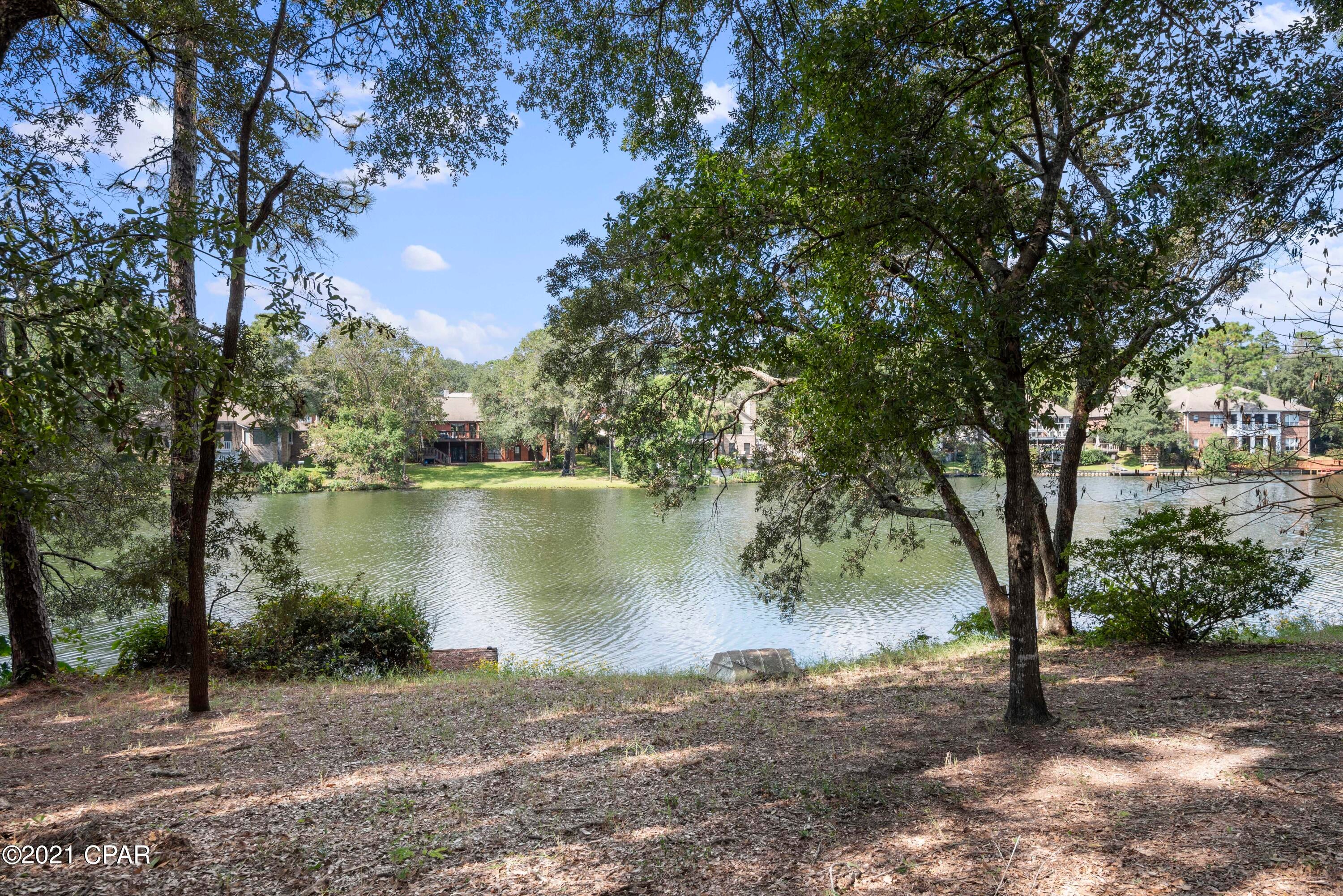 Rocky Bayou Estates - Residential
