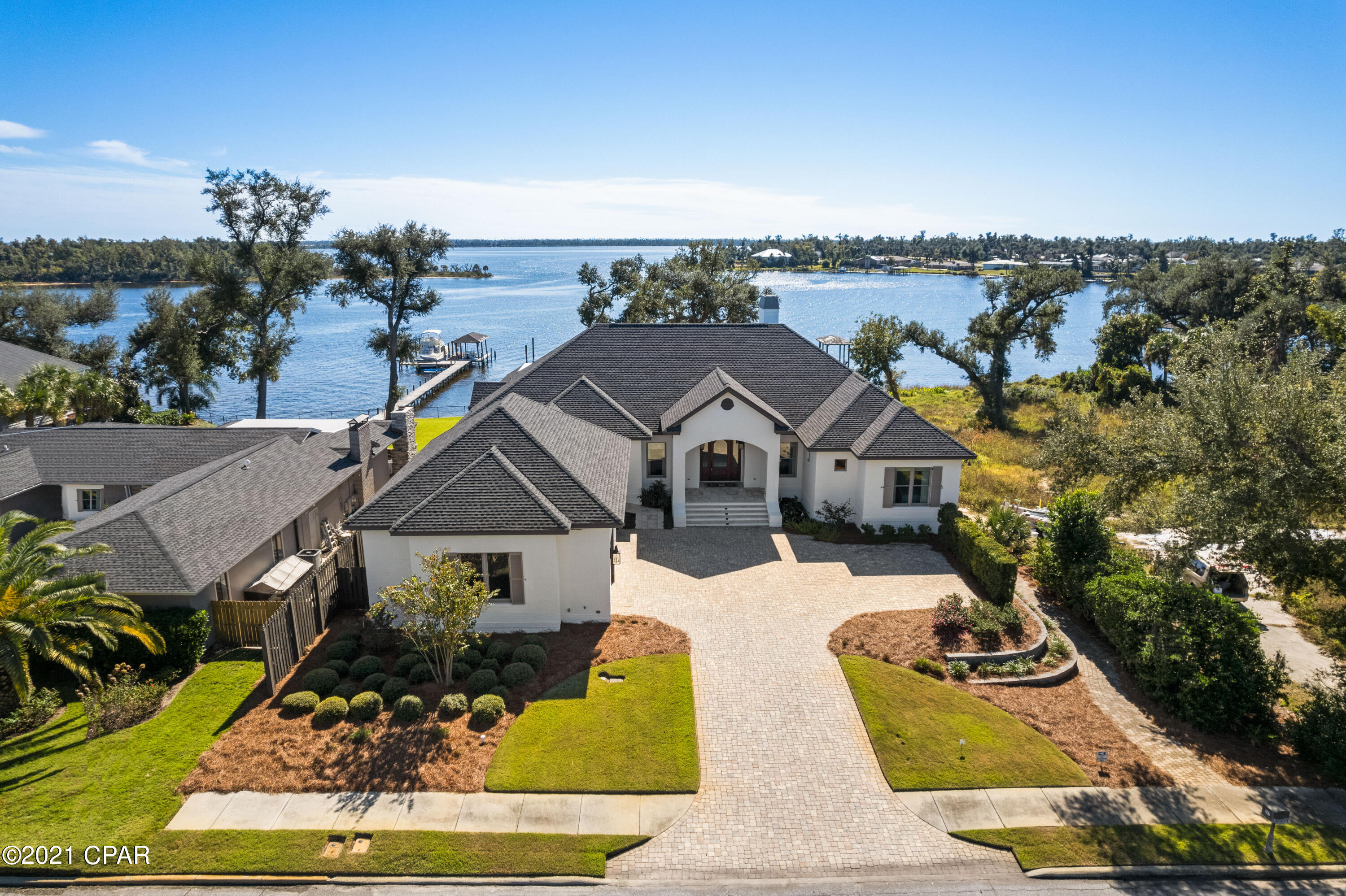 Cove Terrace - Residential