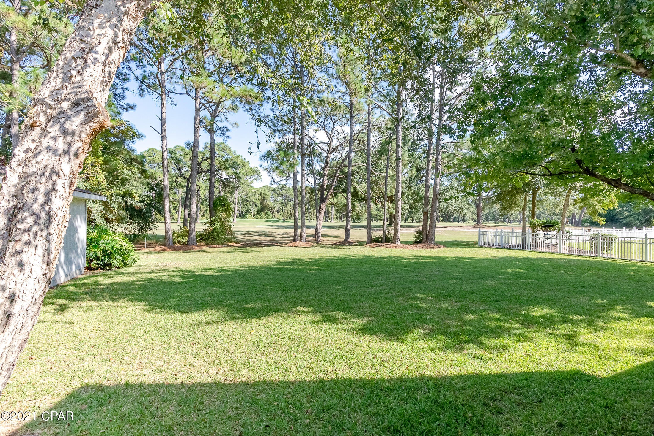 Colony Club - Residential