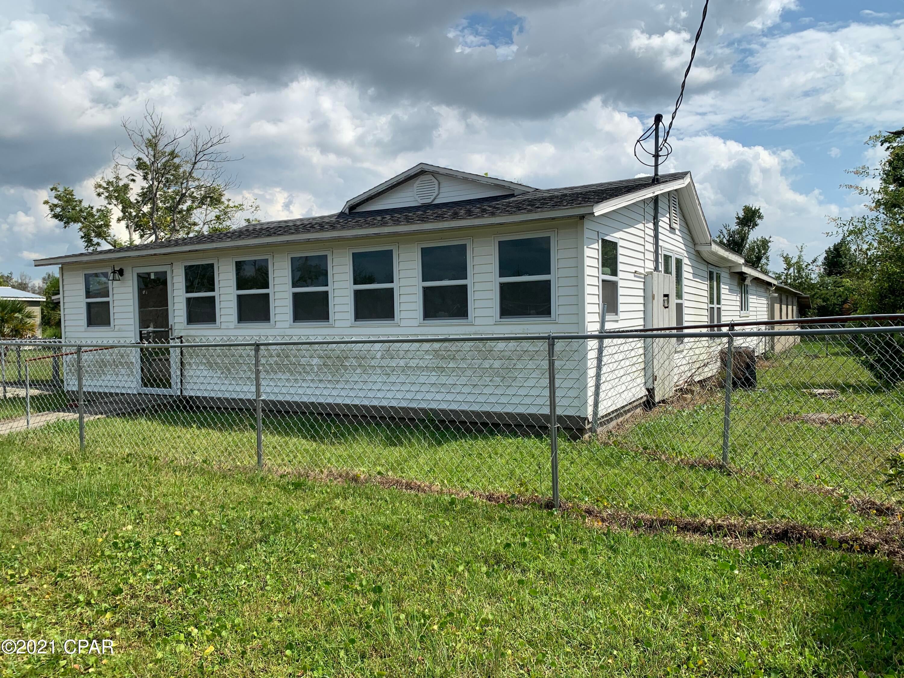[No Recorded Subdiv] - Residential