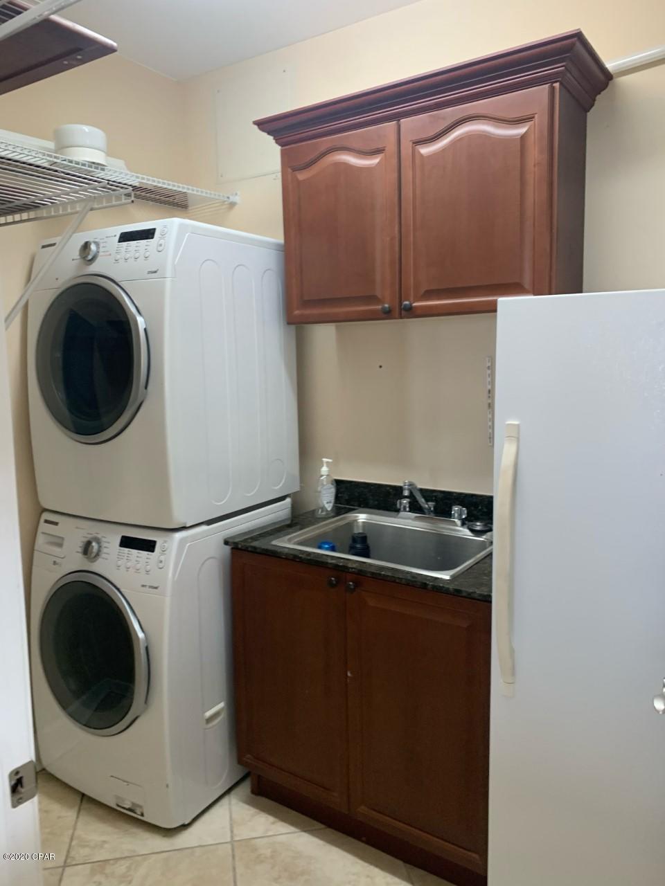 Reflections - Residential Lease