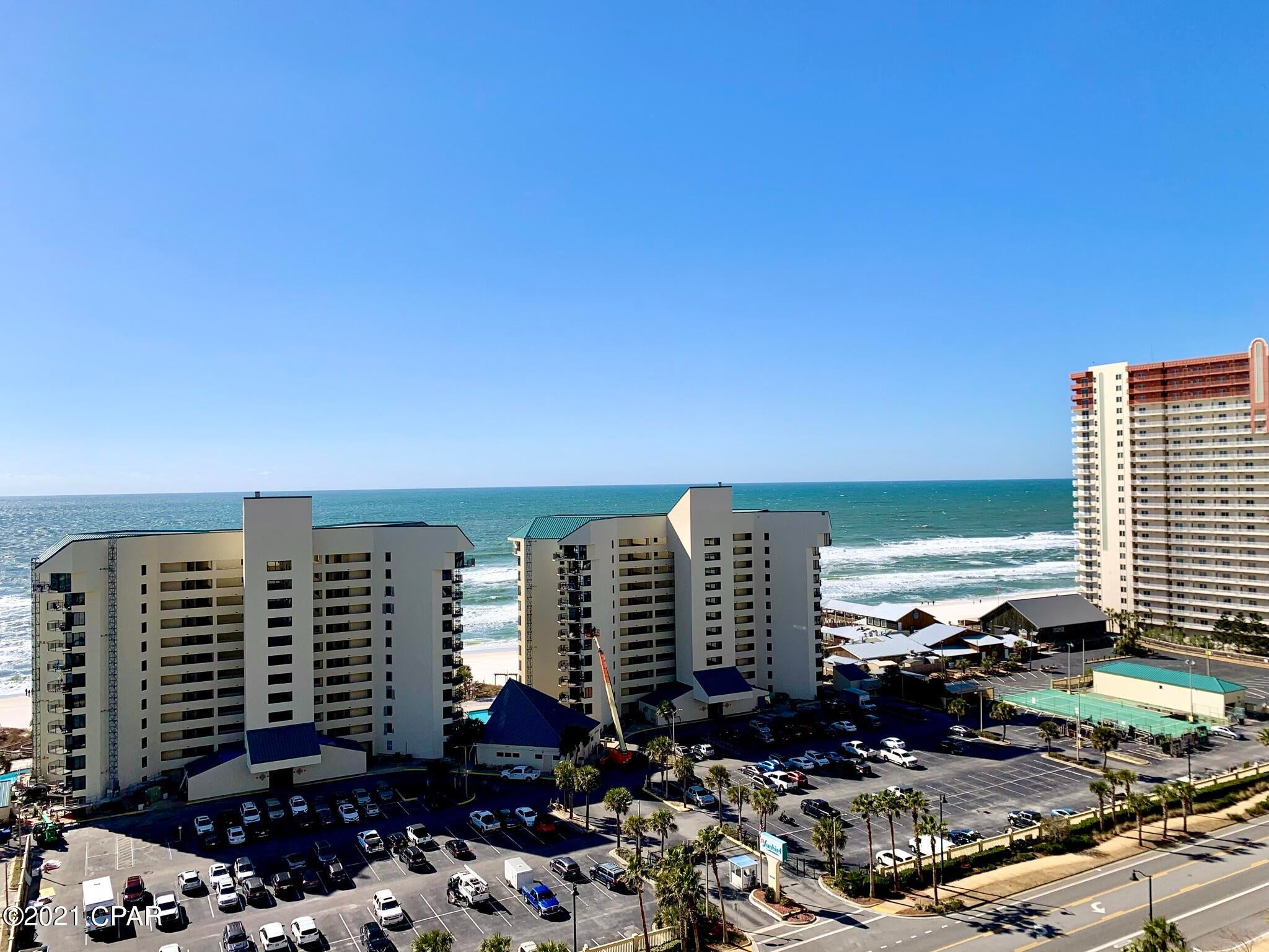 Laketown Wharf - Residential