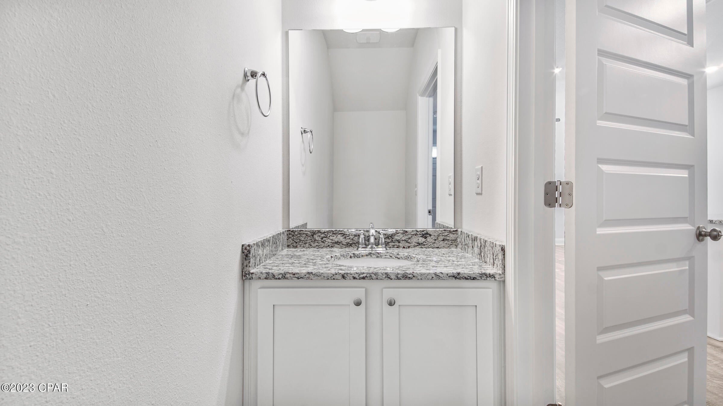 Landins Landing - Residential Lease