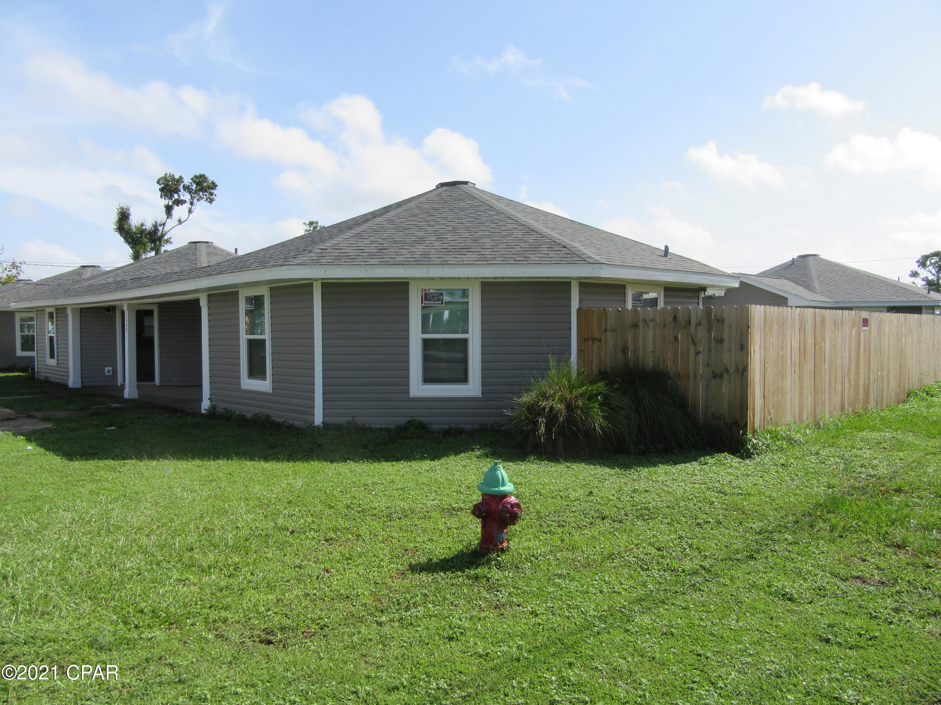 Very nice home with 2 bedroom 1 bath located in the much desired Central Panama City. Upgraded fixtures, vaulted ceilings and fenced in community courtyard. Convenient to shopping and dining. All property sizes and ages are approximate, please measure and/or verify if important. School assignments are subject to change, please check with Bay County for most accurate information. Deposit is the same as the rent. Pets allowed. Breed restrictions apply with owner approval only.