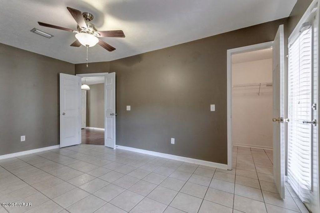 Gulf Coast Village U-1 - Residential Lease