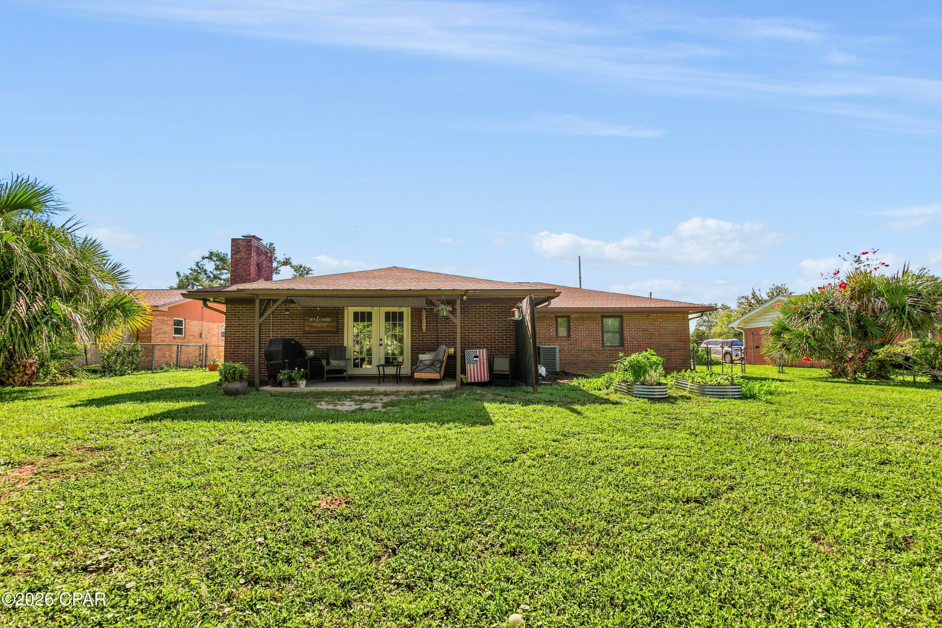 Bay Park Manor - Residential