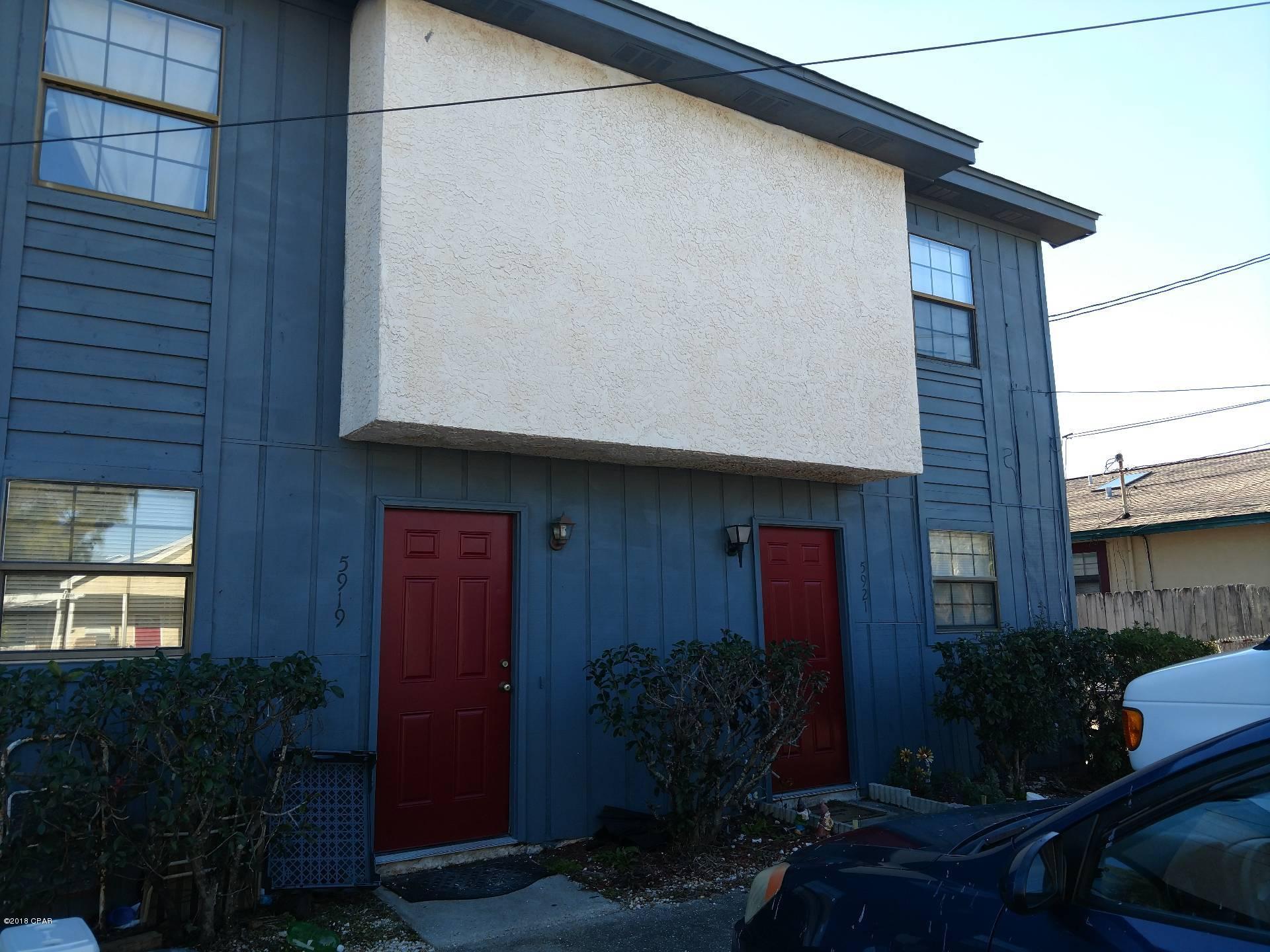 Townhouse within walking distance to the beach, with an open floor plan, balcony, shared fenced backyard, and 2 extra storage rooms. Quarterly pest control included. Half off of the security deposit for active military.



All measurements are approximate.