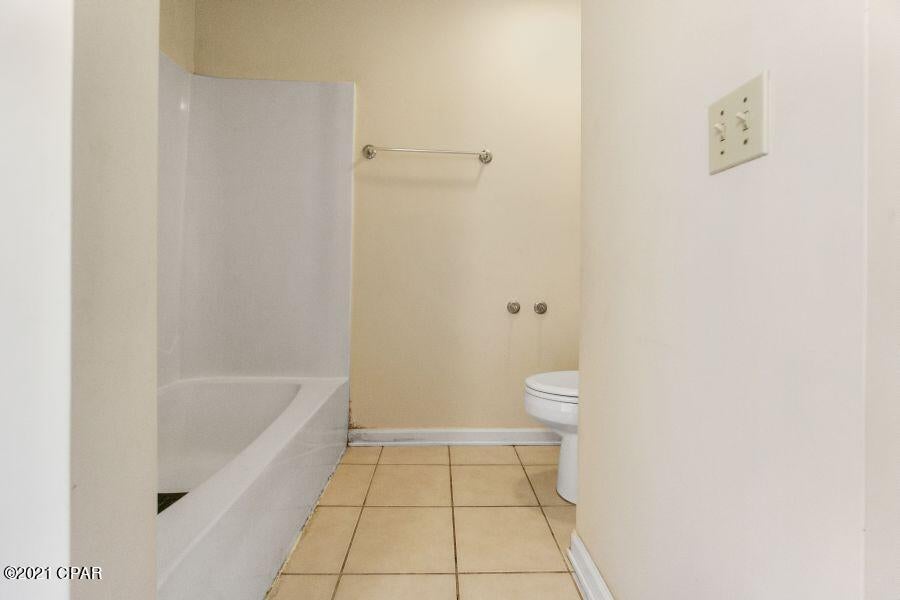 Baywood Shores Est Unit 3 - Residential