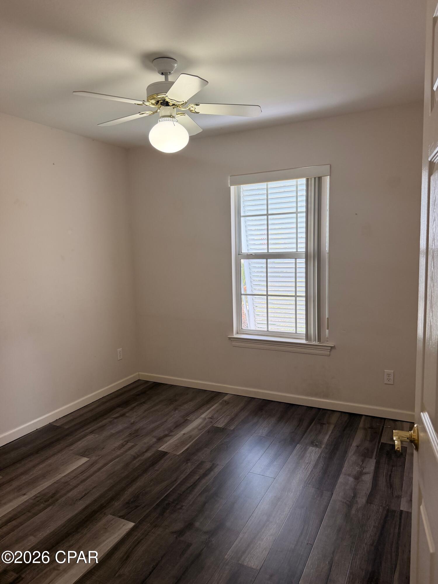 Country Club Harbour Estates - Residential Lease