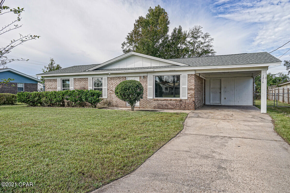 Charming ready to move in home in the heart of Lynn Haven! This property has a roof that was just replaced no more than two years ago along with new flooring throughout this spacious floorplan! You wont need to lift a finger for repairs or upgrades this house is ready to be called home!