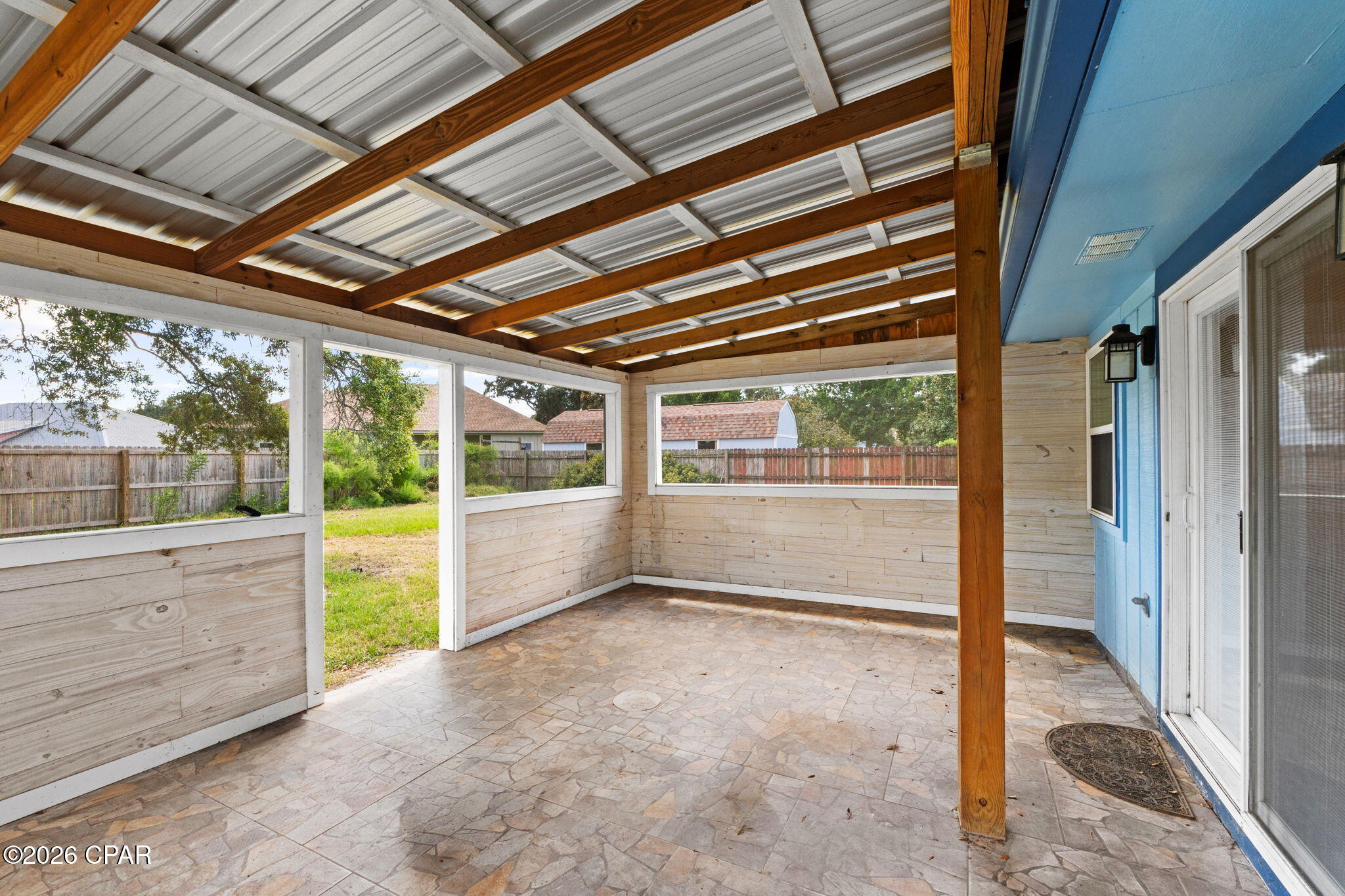 North Lagoon Oaks 5th - Residential