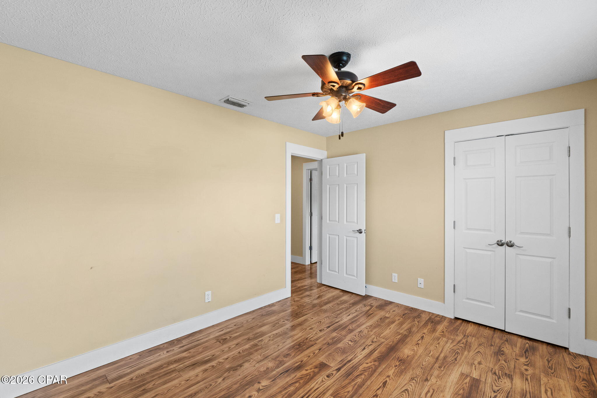 North Lagoon Oaks 5th - Residential