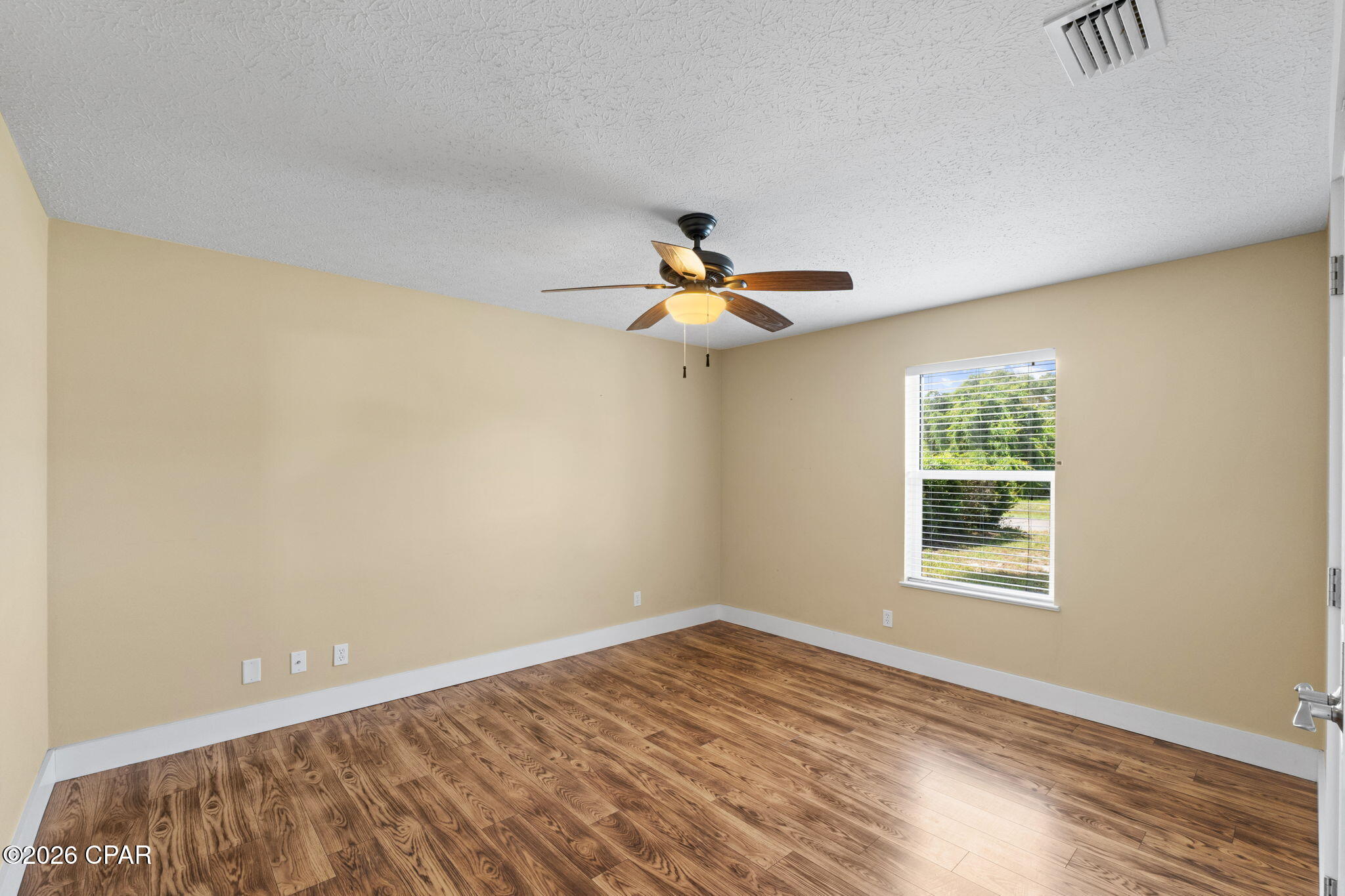 North Lagoon Oaks 5th - Residential