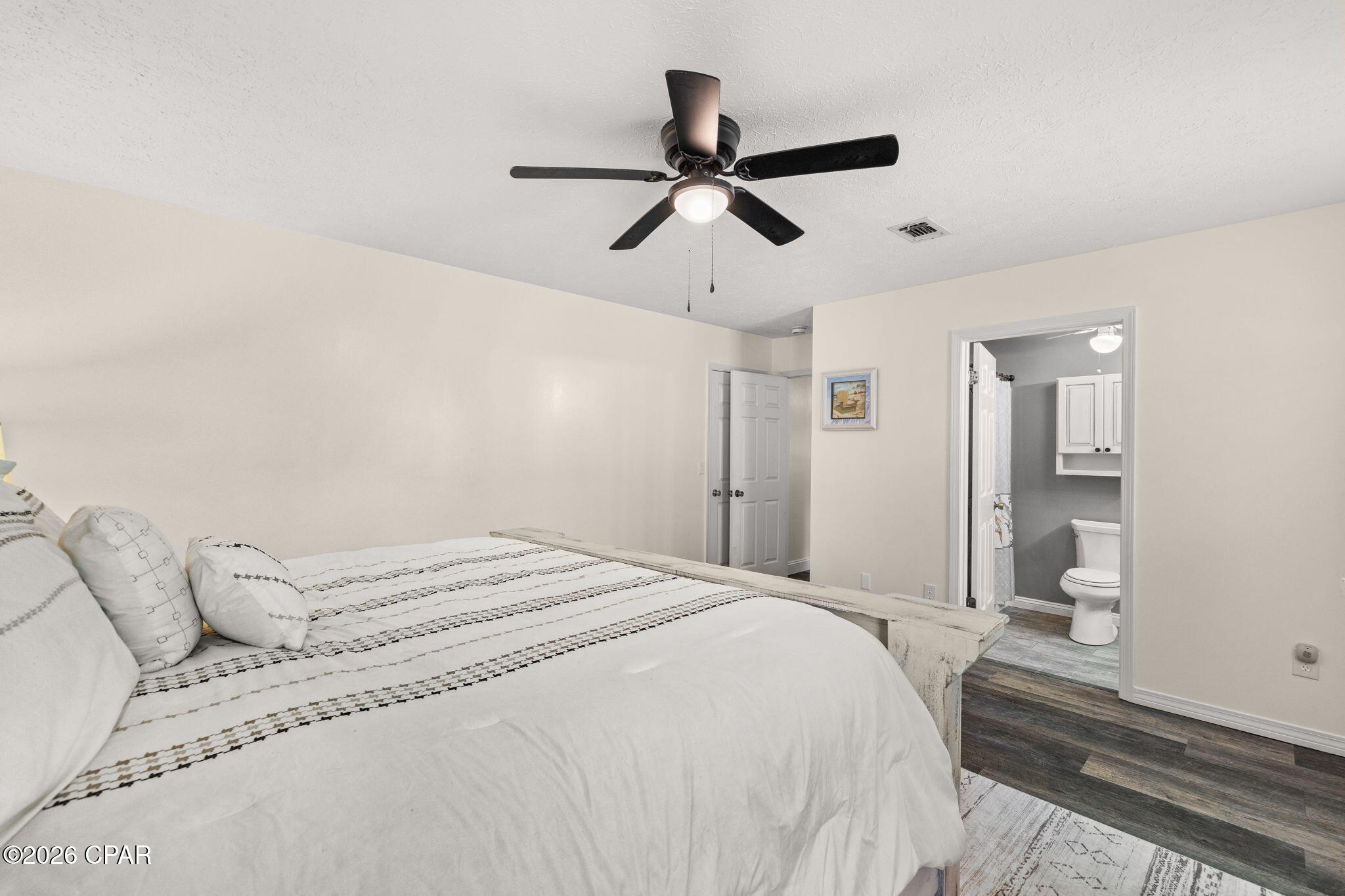 Diamond Head-Lakeside - Residential