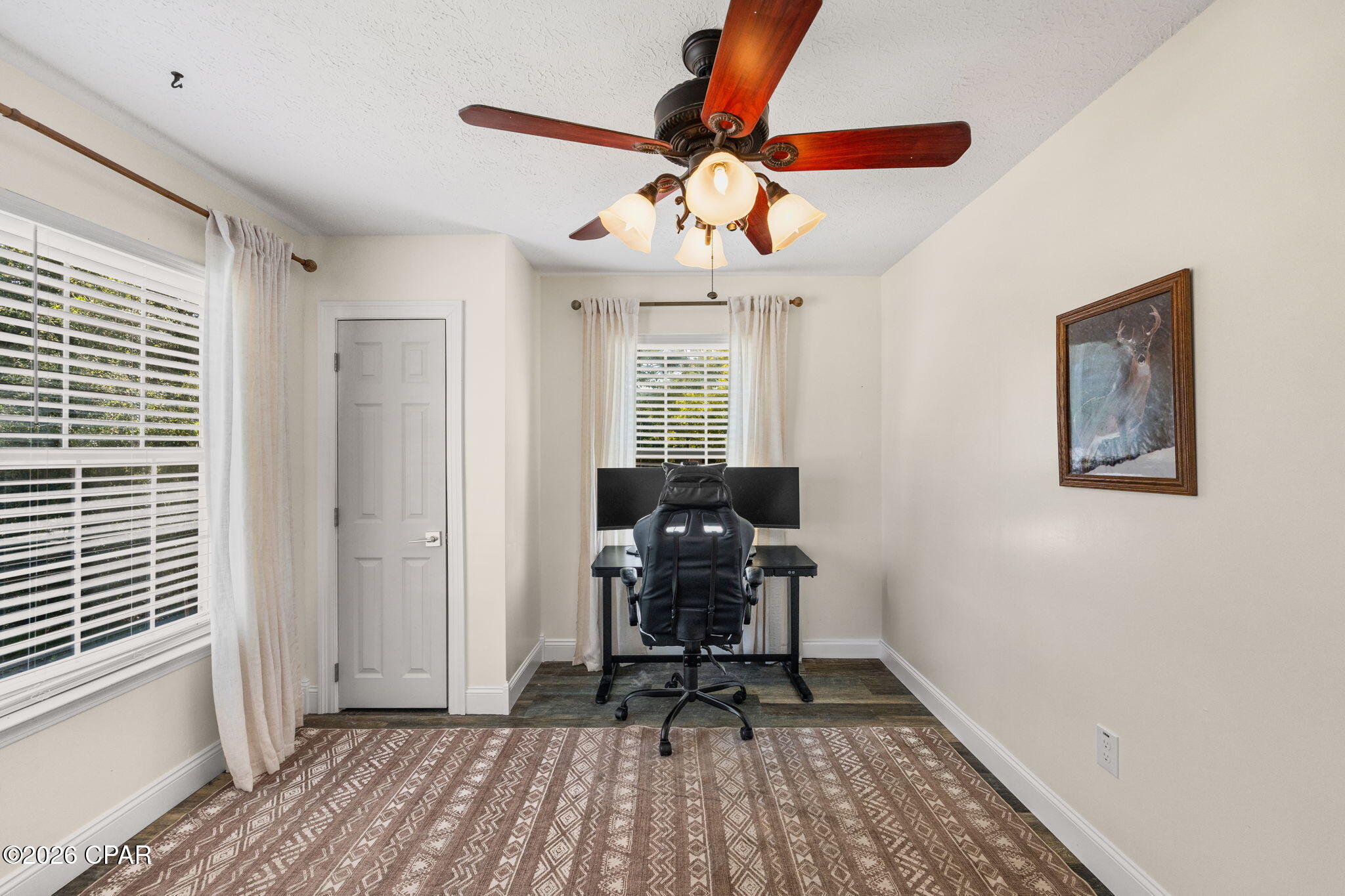 Diamond Head-Lakeside - Residential